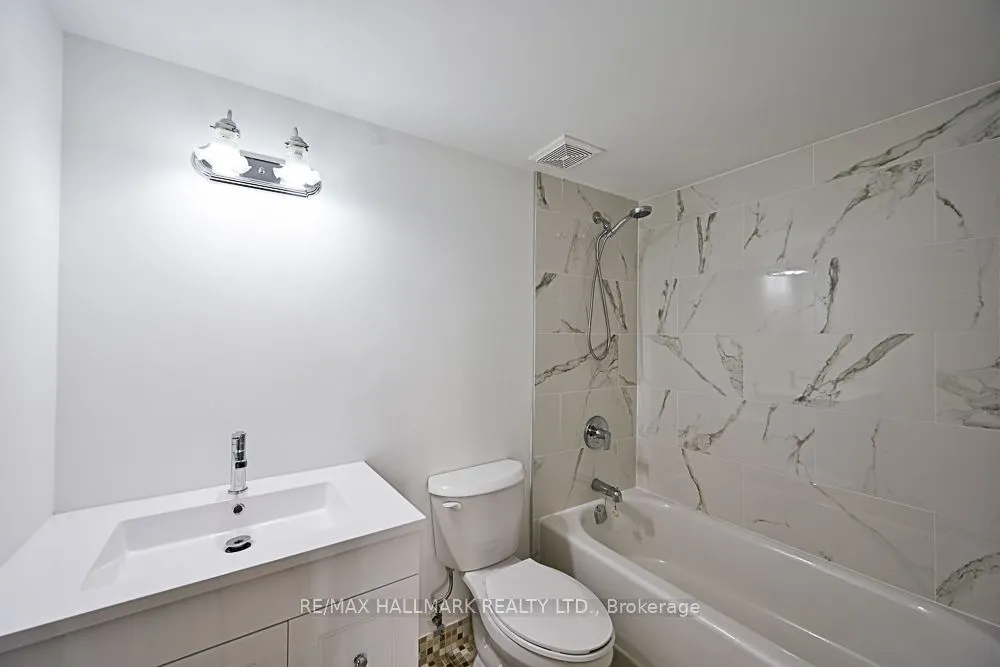 980 Broadview Avenue, #504