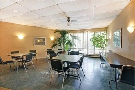 980 Broadview Avenue, #504