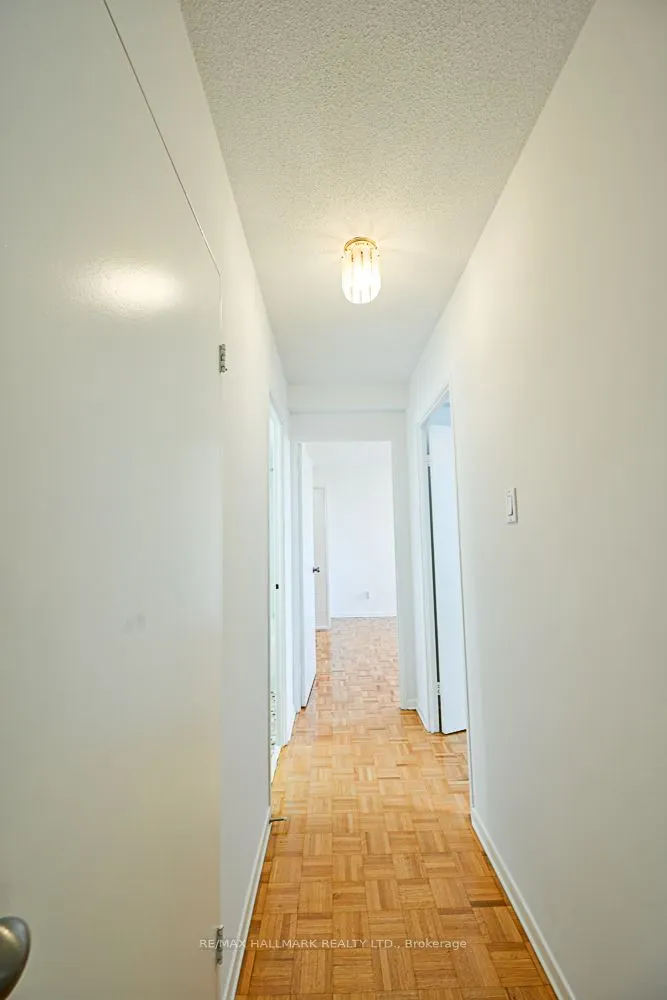 980 Broadview Avenue, #504