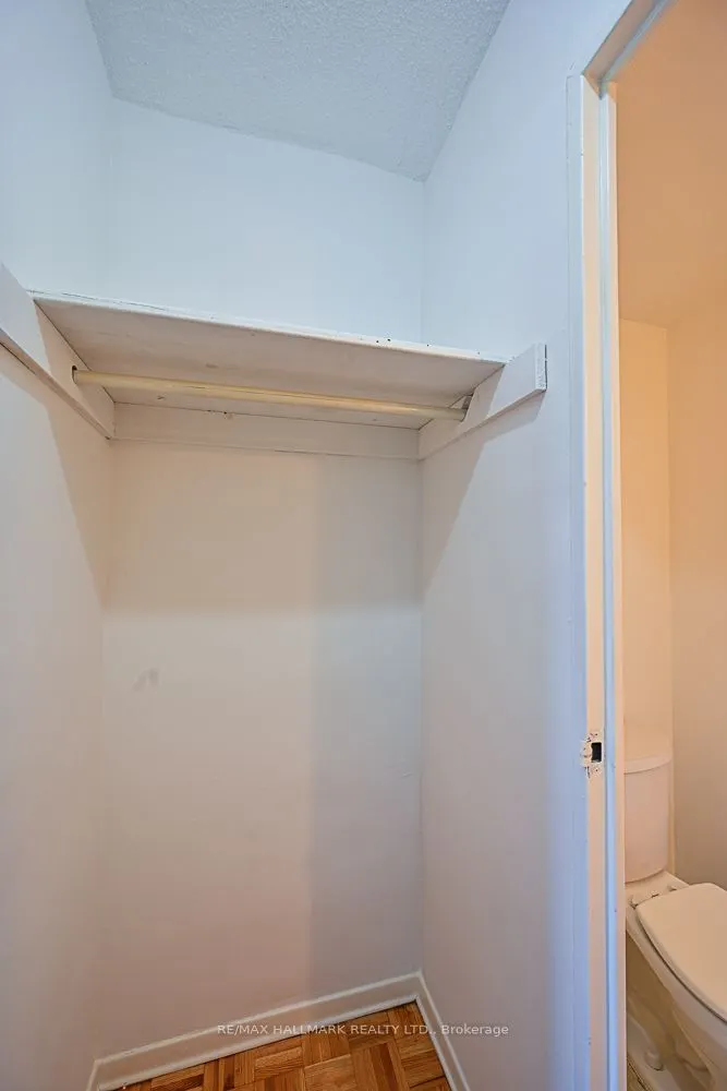 980 Broadview Avenue, #504