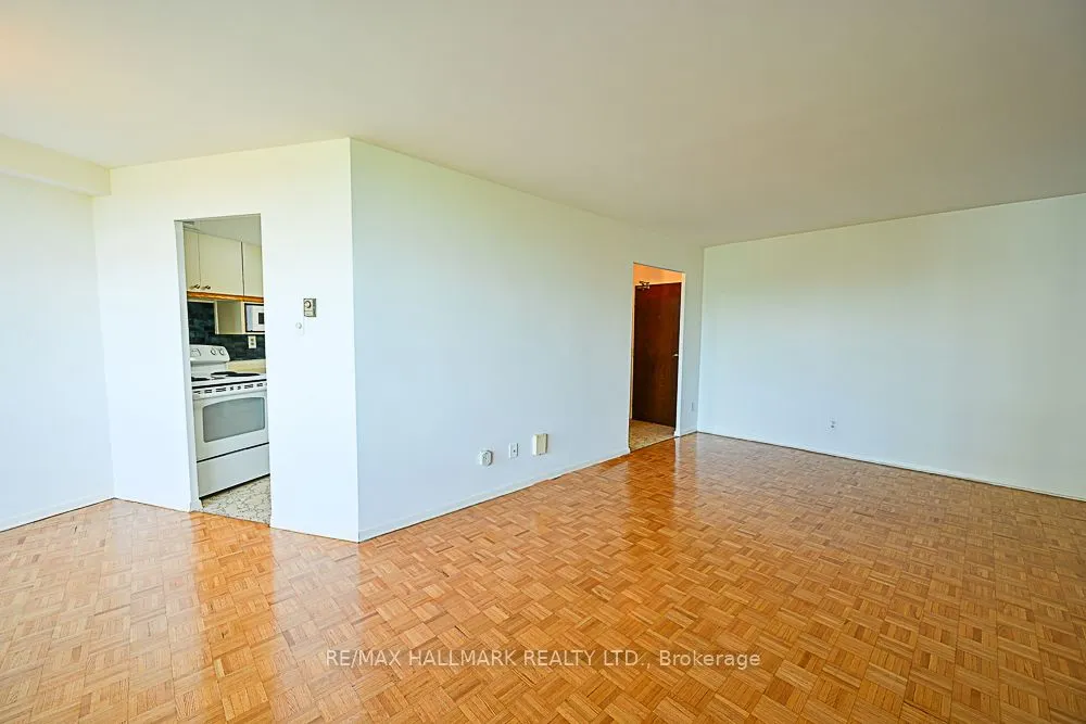 980 Broadview Avenue, #504