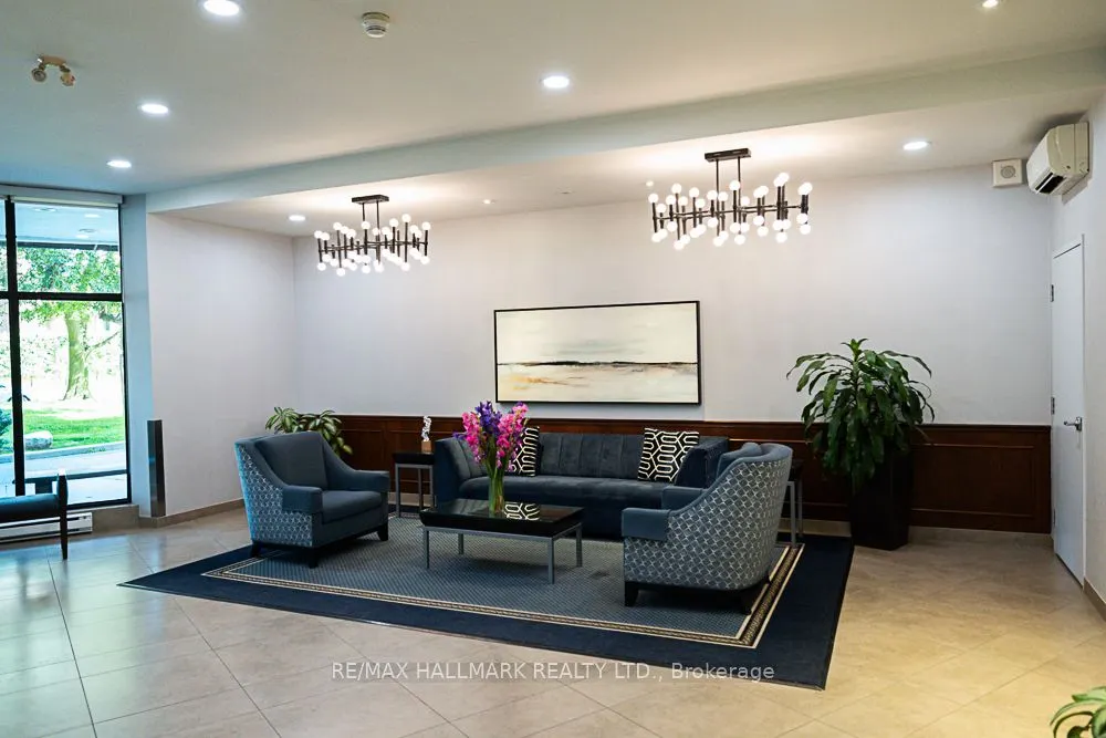 980 Broadview Avenue, #504