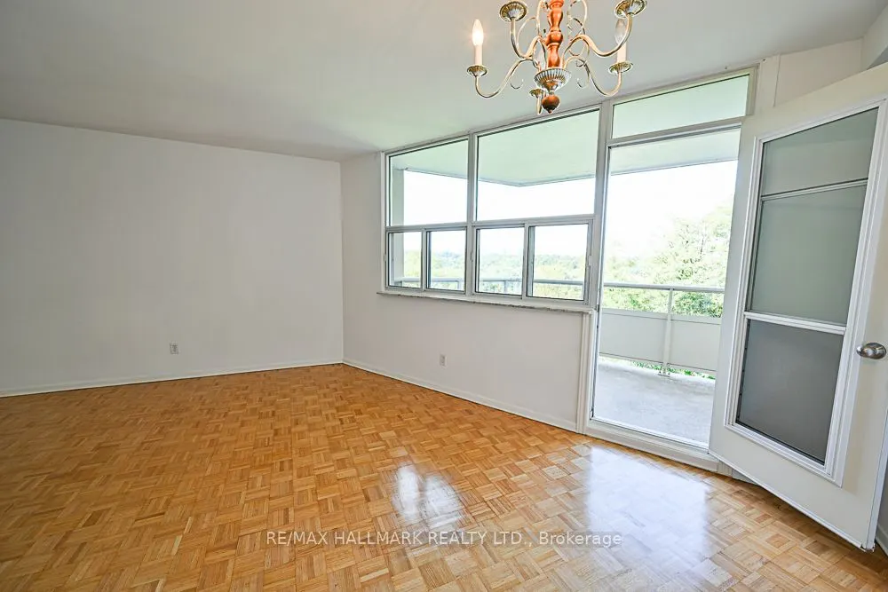 980 Broadview Avenue, #504