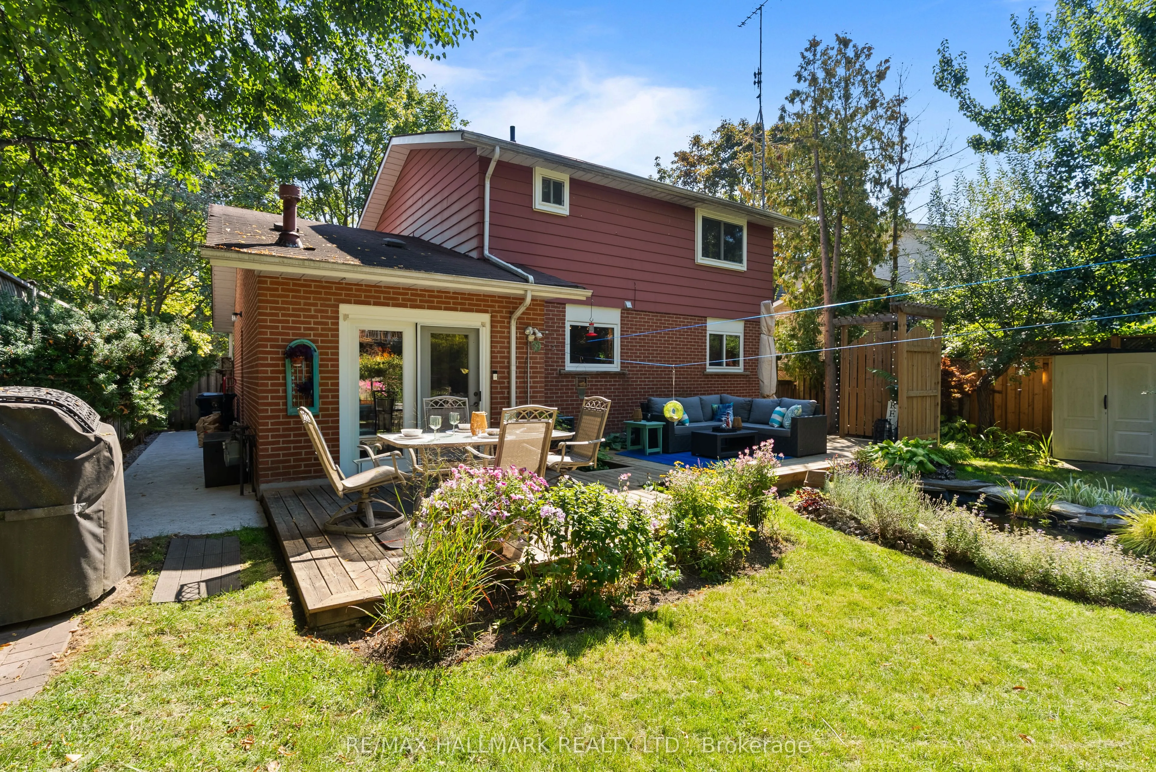 65 Tudor Glen Crescent