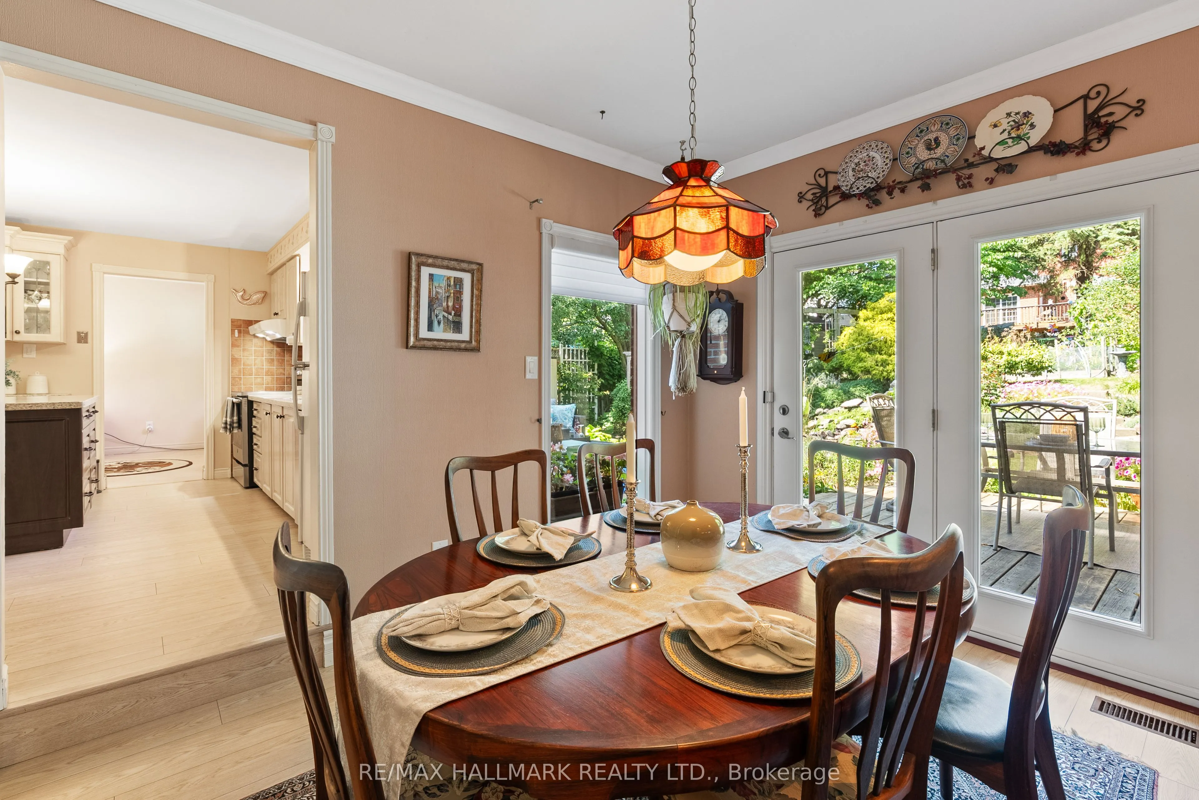 65 Tudor Glen Crescent