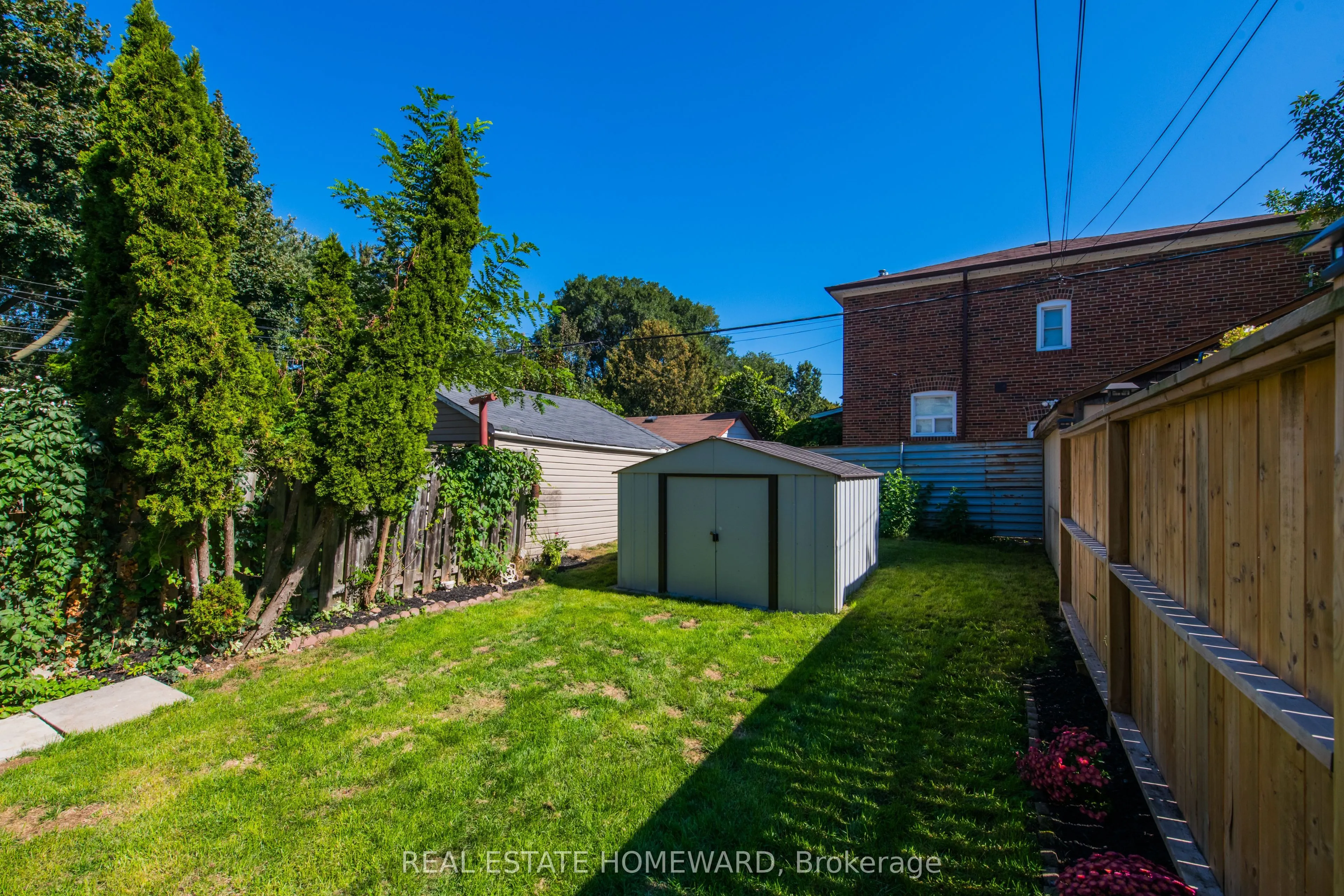 353 Victoria Park Avenue