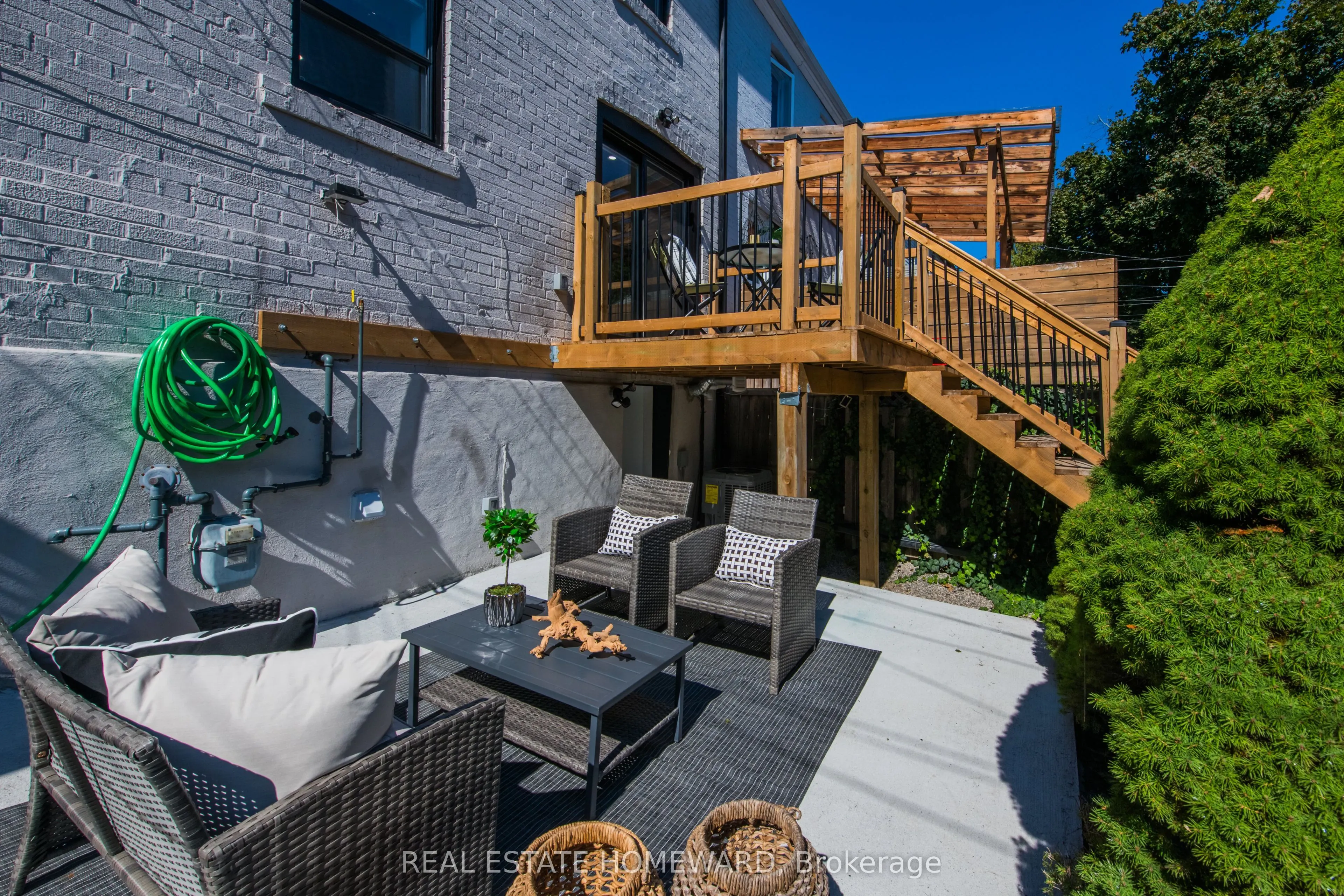 353 Victoria Park Avenue