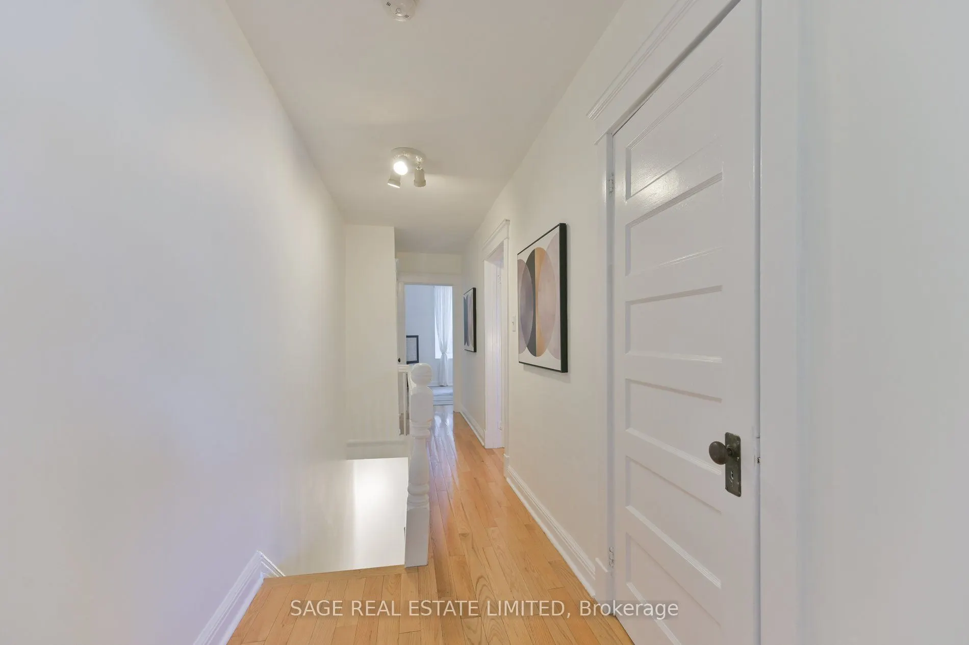 81 Empire Avenue