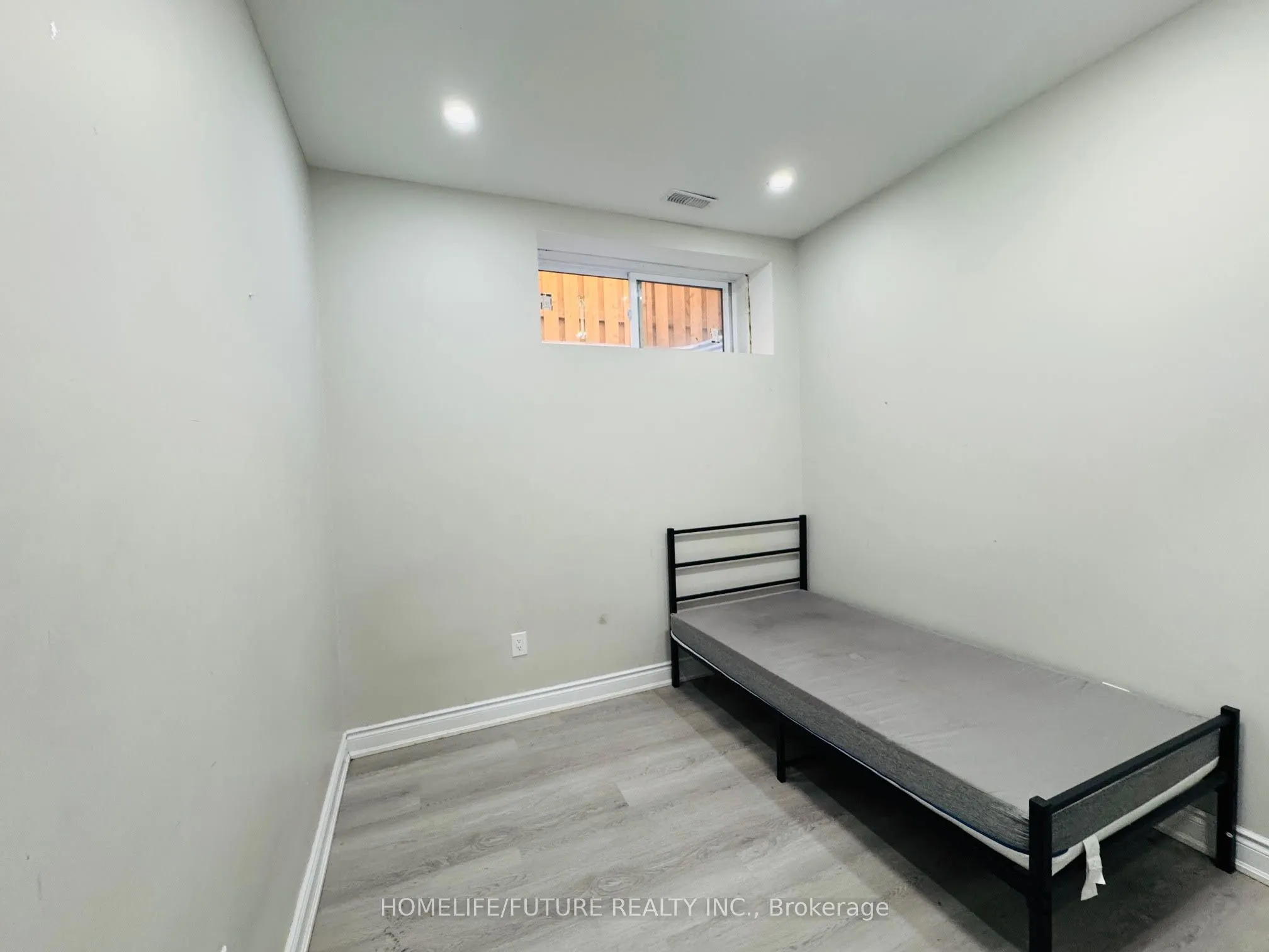39 Sugarbush Square, #Bsmt