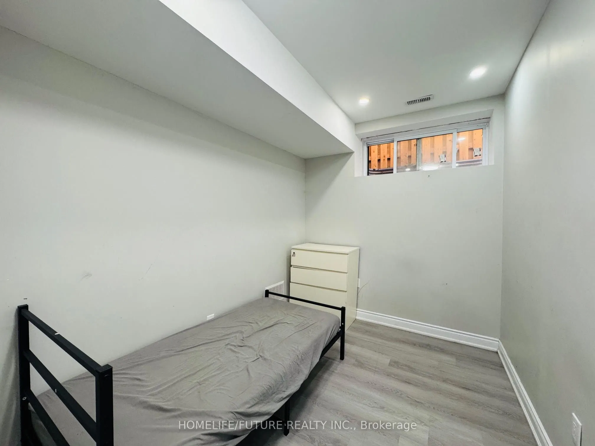 39 Sugarbush Square, #Bsmt