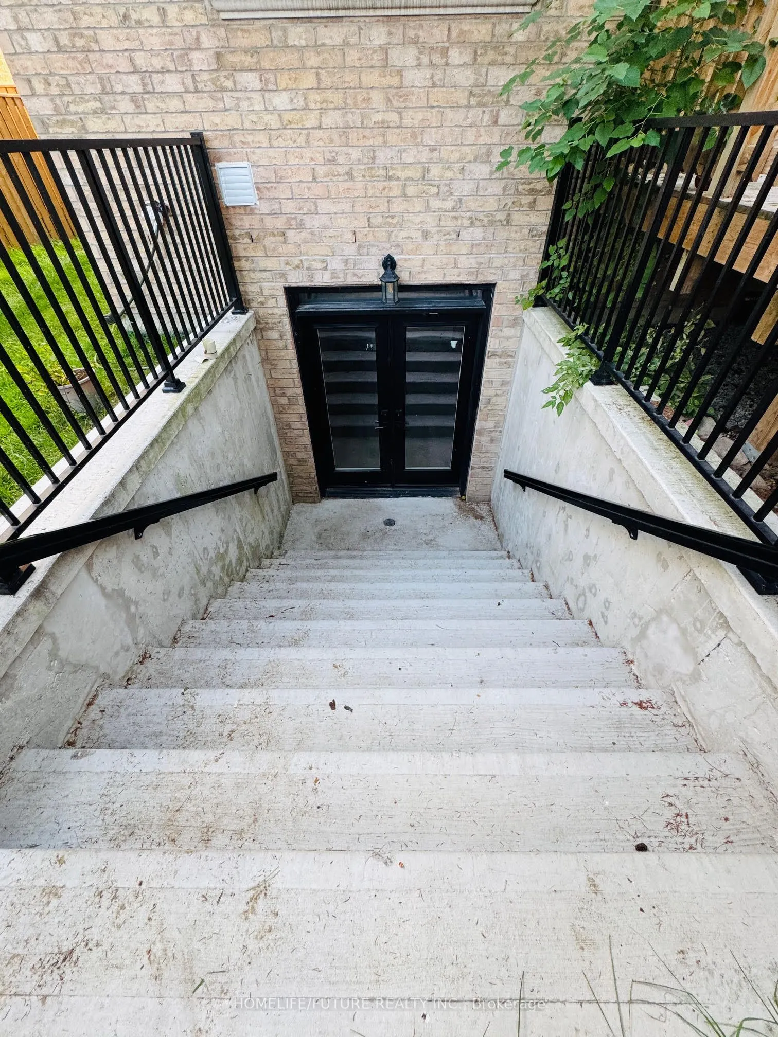 39 Sugarbush Square, #Bsmt