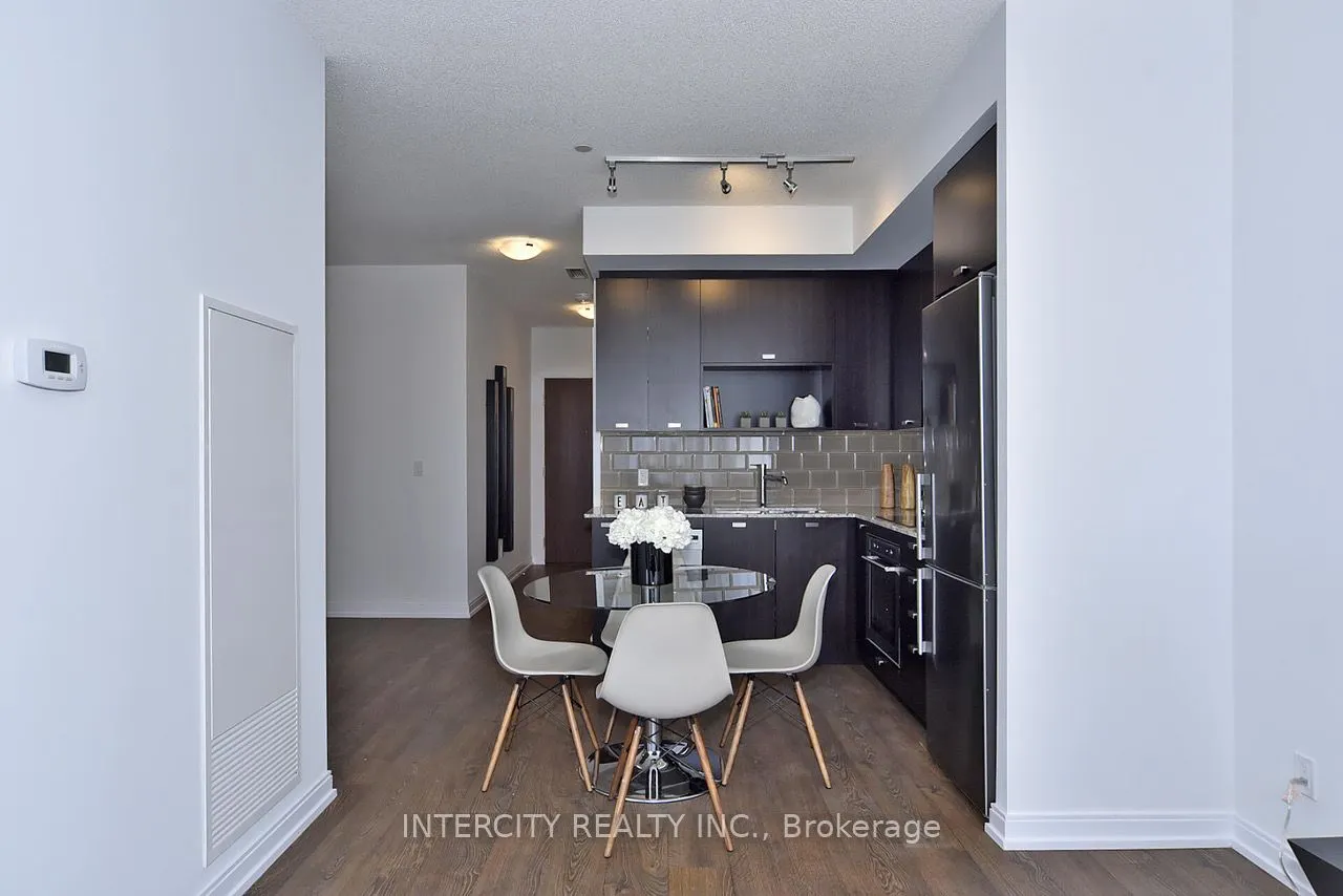 275 Village Green Square, #215