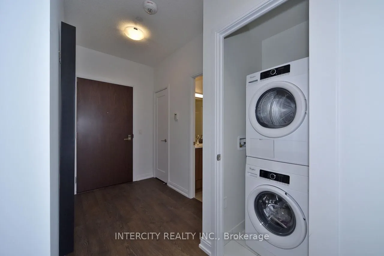 275 Village Green Square, #215