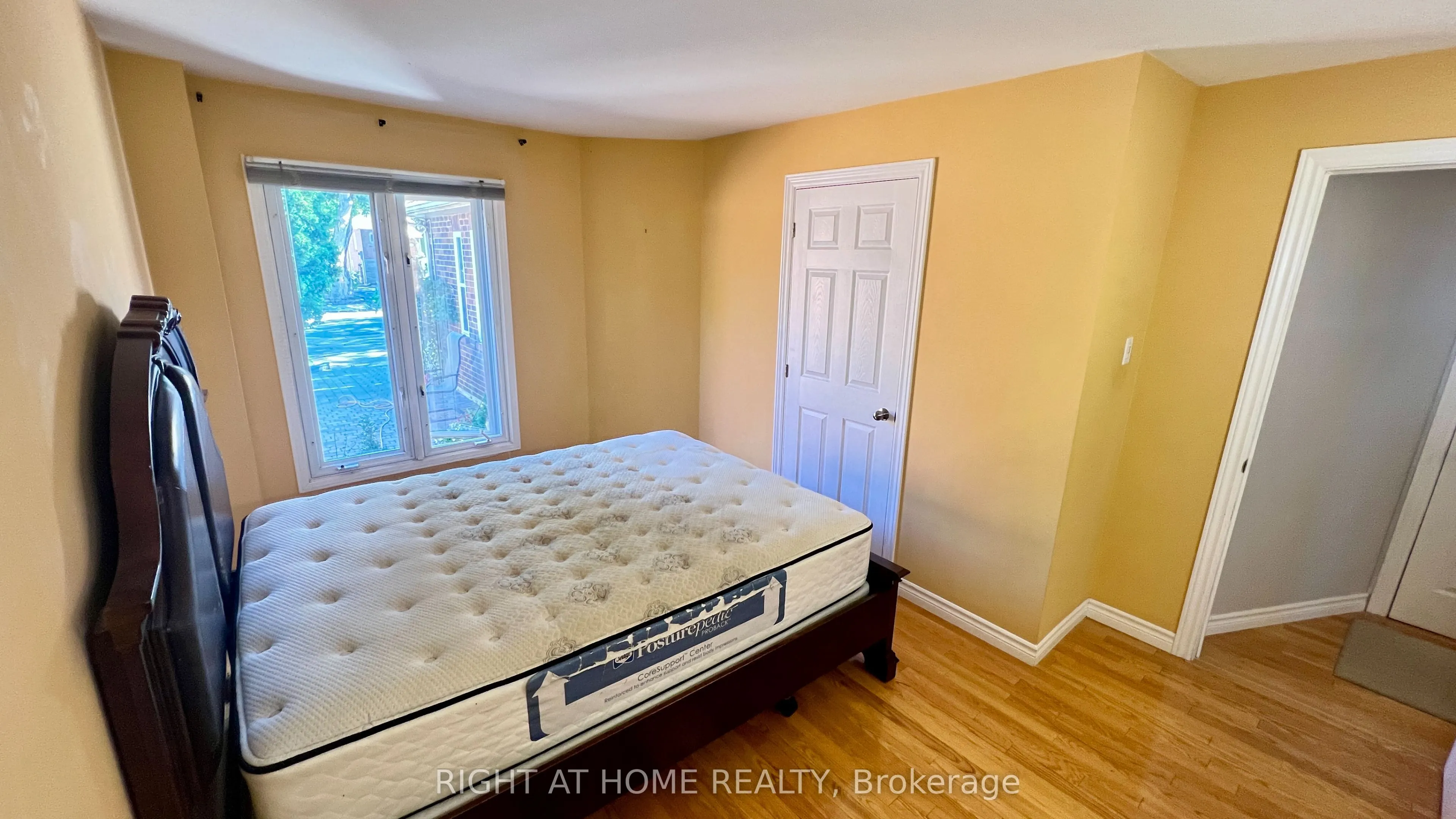 126 Sandown Avenue, #(Main)