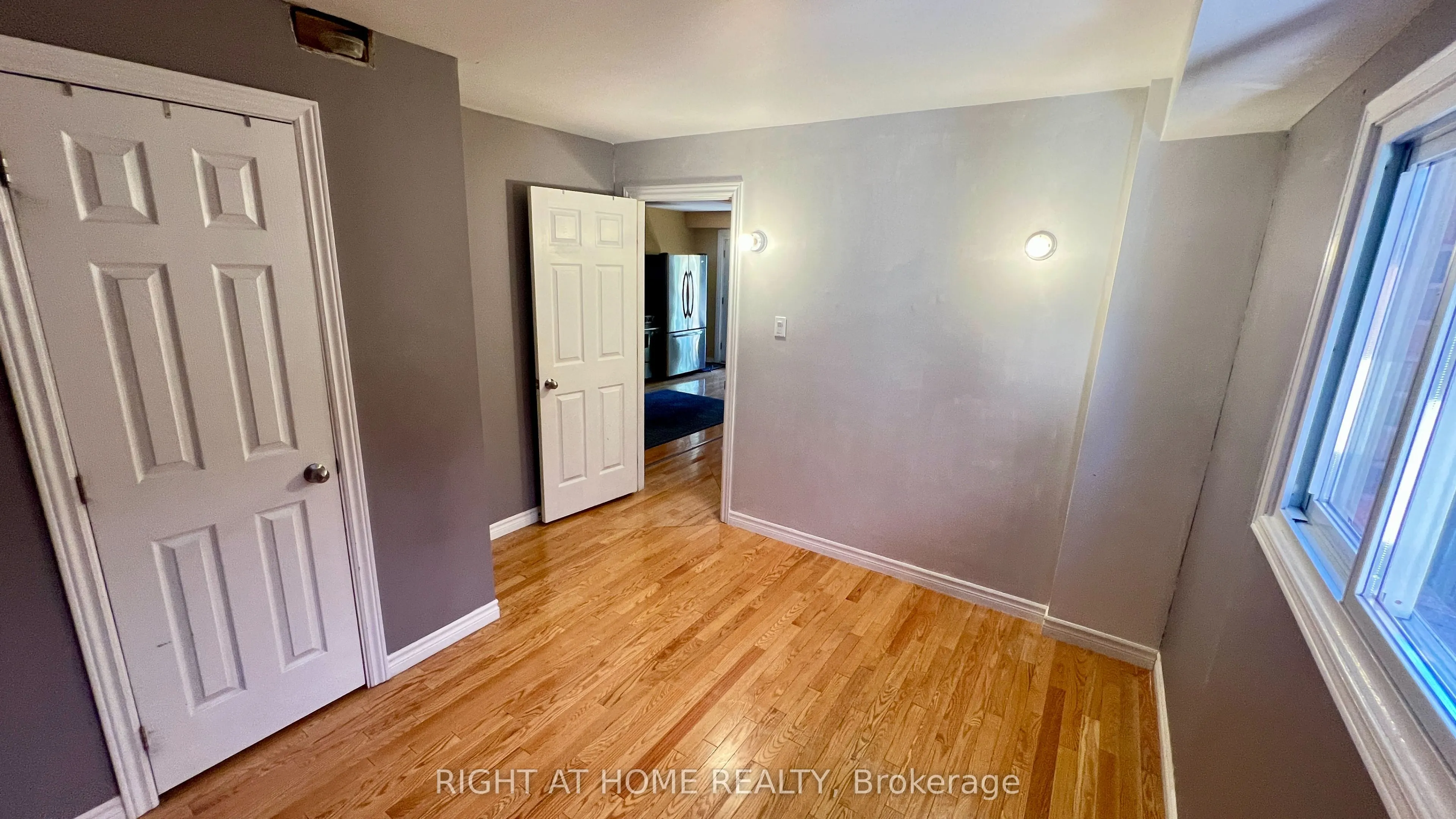 126 Sandown Avenue, #(Main)
