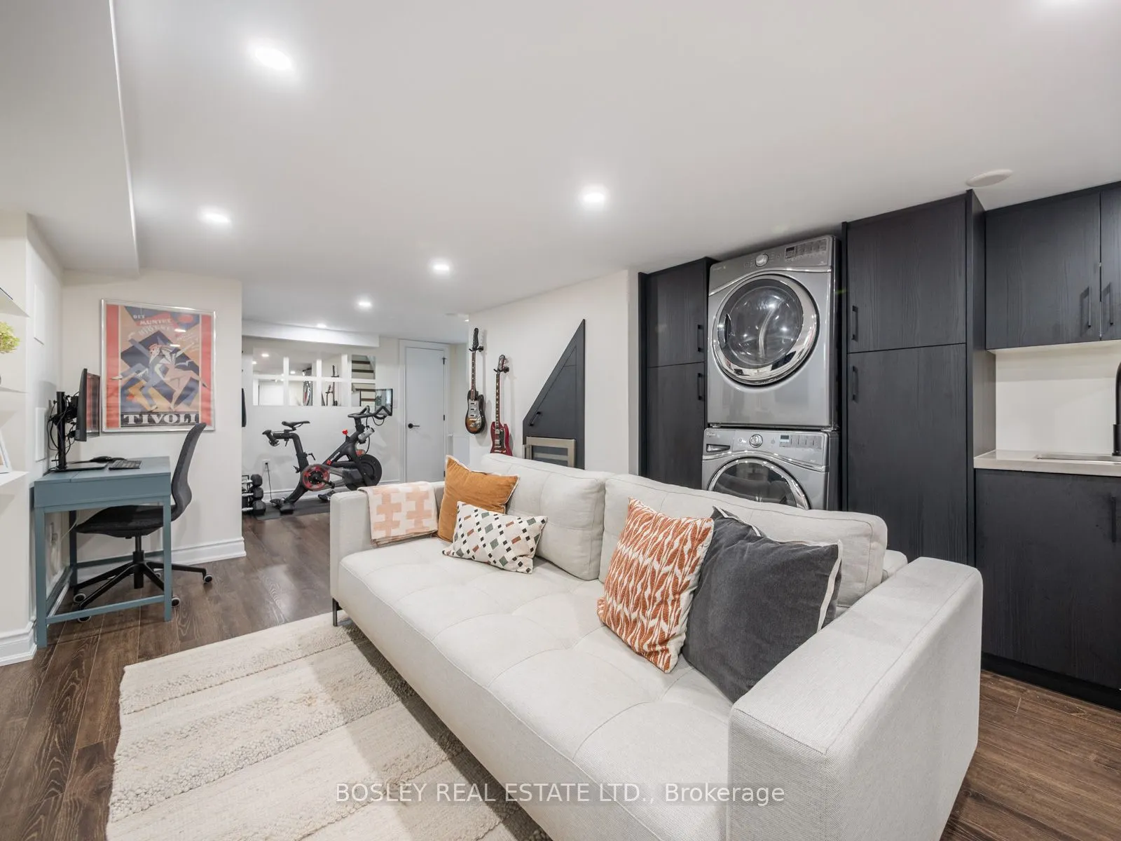 25 Newman Avenue