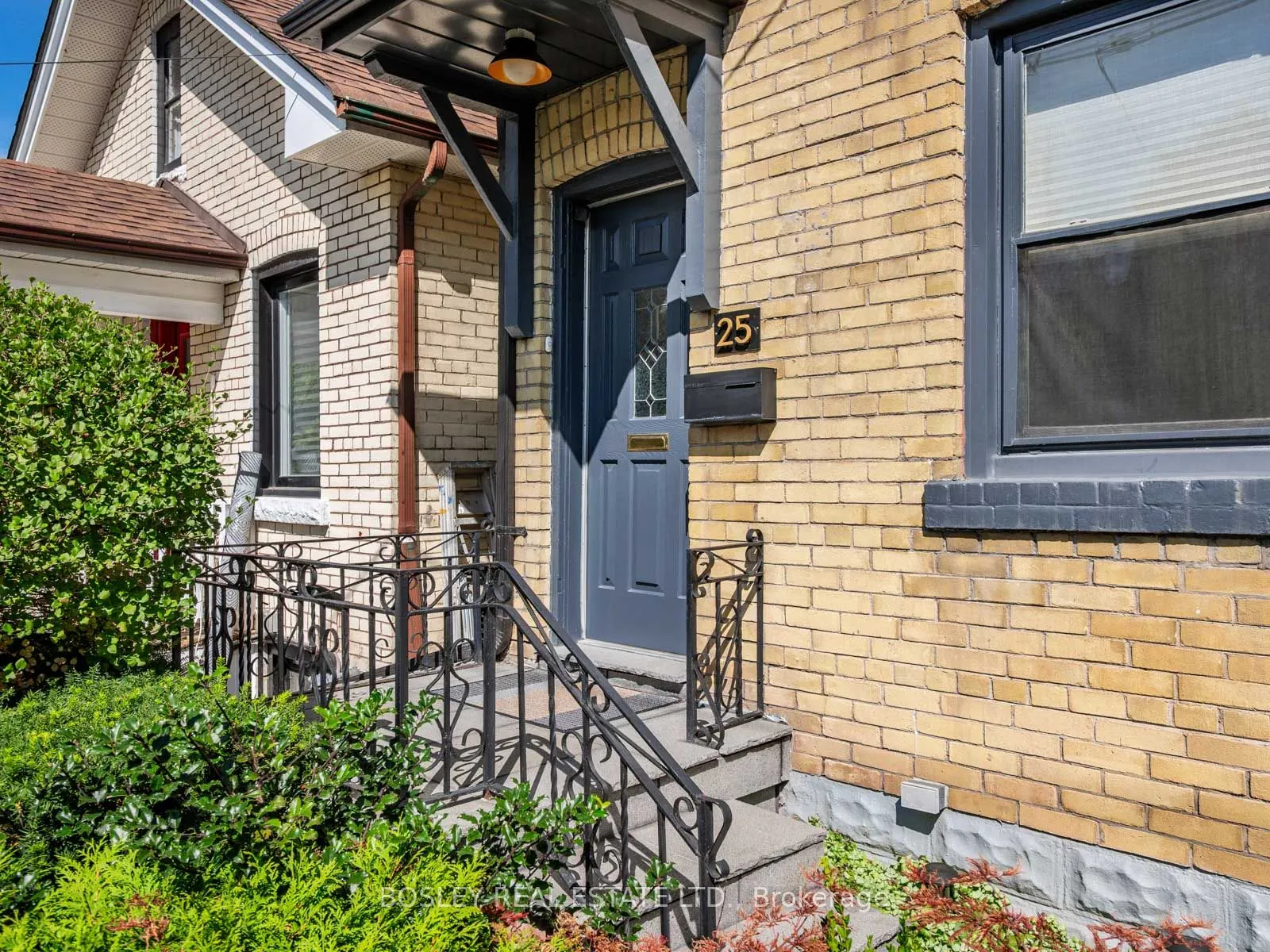 25 Newman Avenue