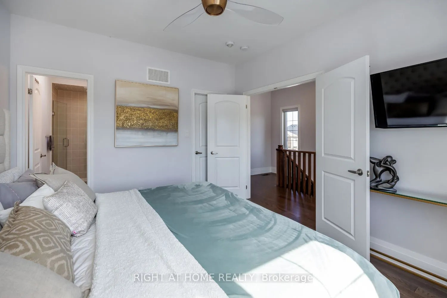 14 Seagrave Lane