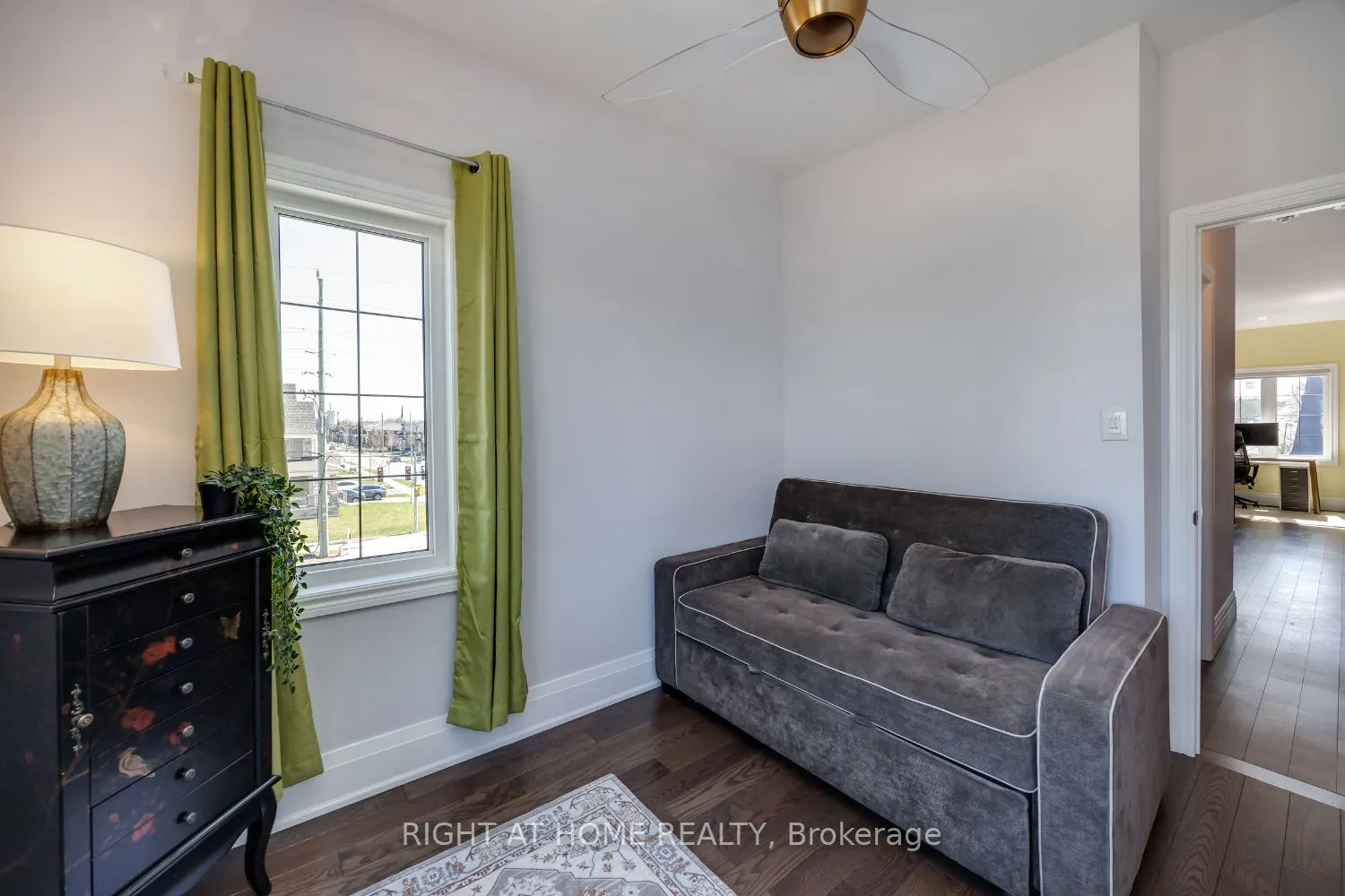 14 Seagrave Lane