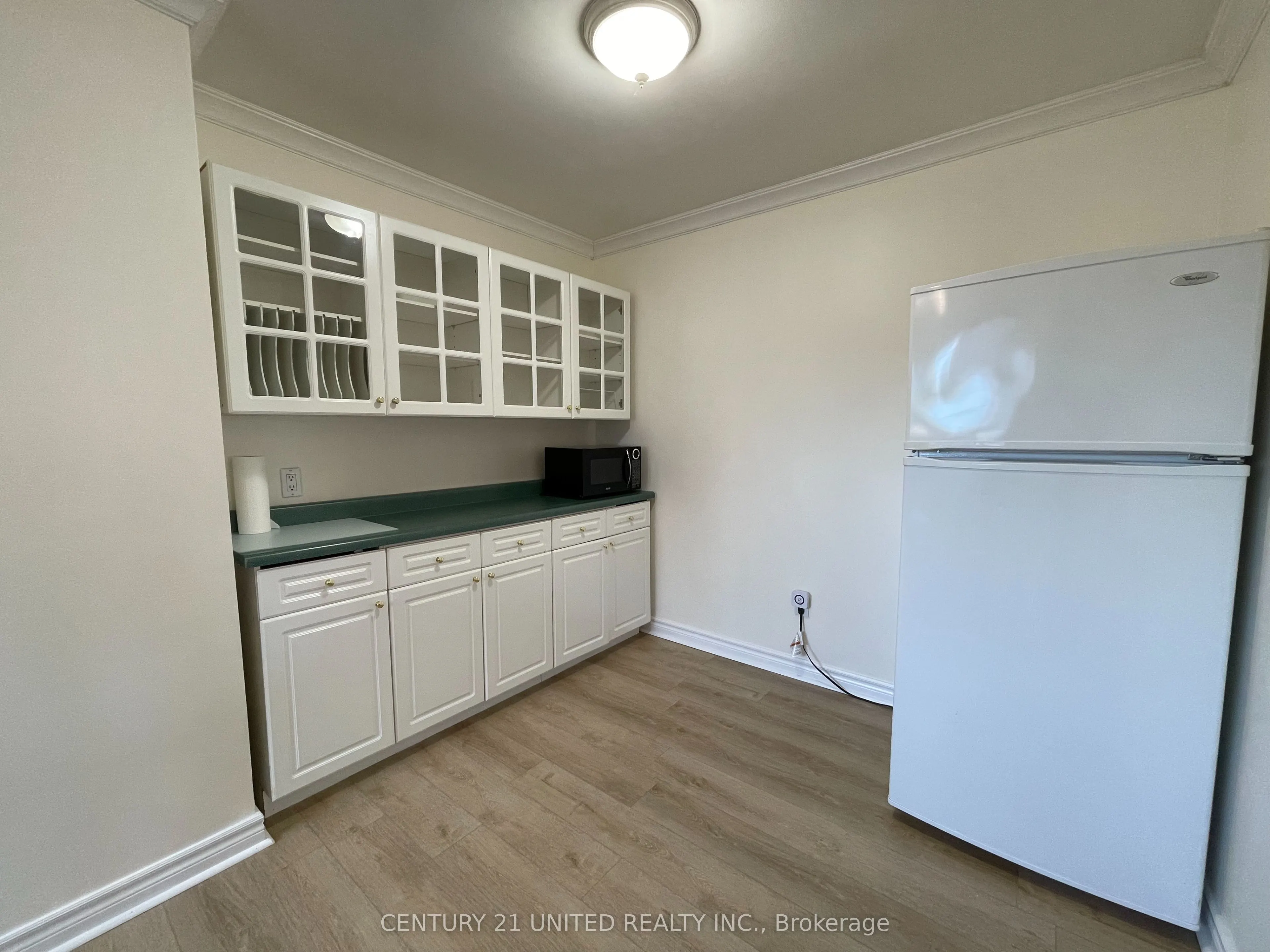 334 Stevenson Road N, #Upper