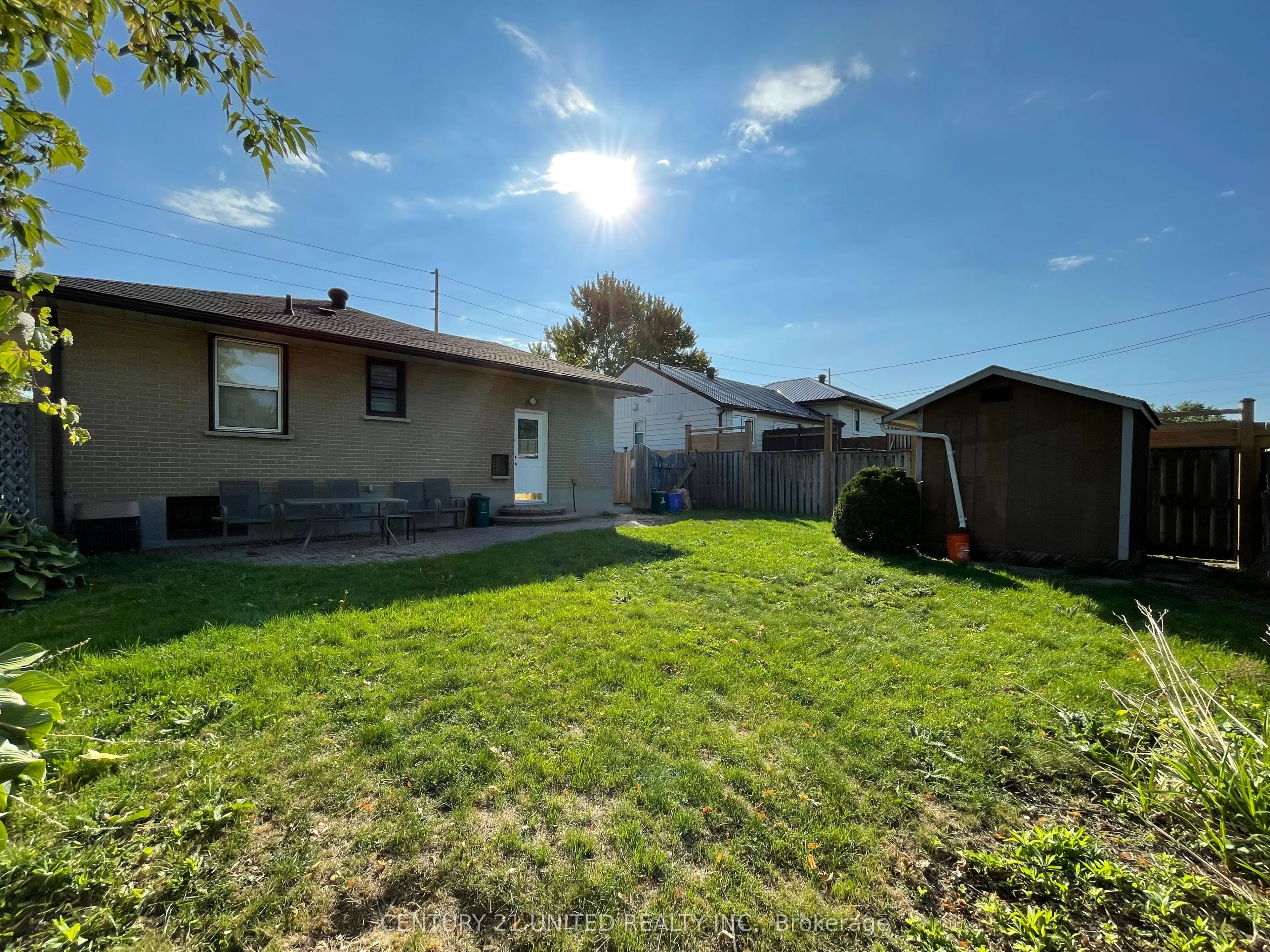 334 Stevenson Road N, #Upper