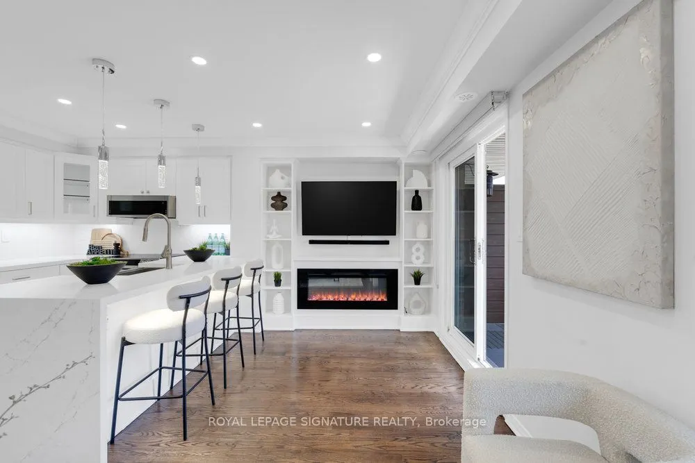 655C Warden Avenue, #67