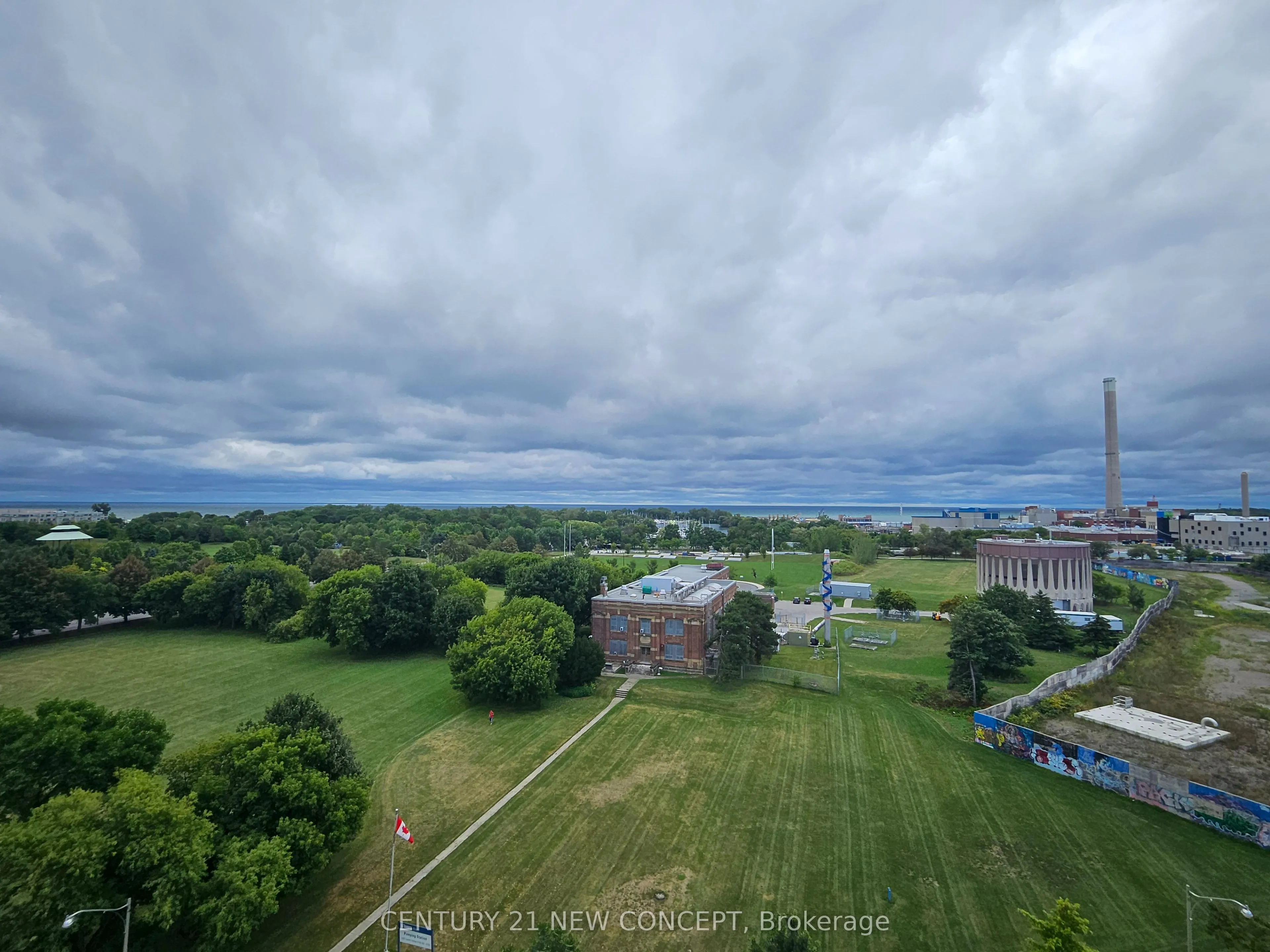 1050 Eastern Avenue, #906