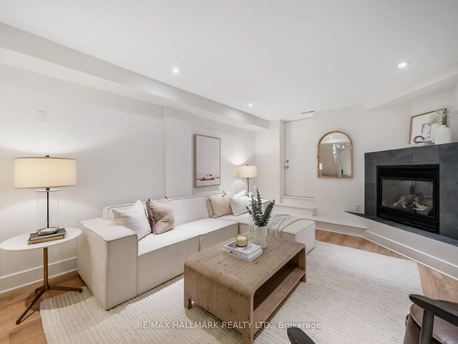95 Silver Birch Avenue