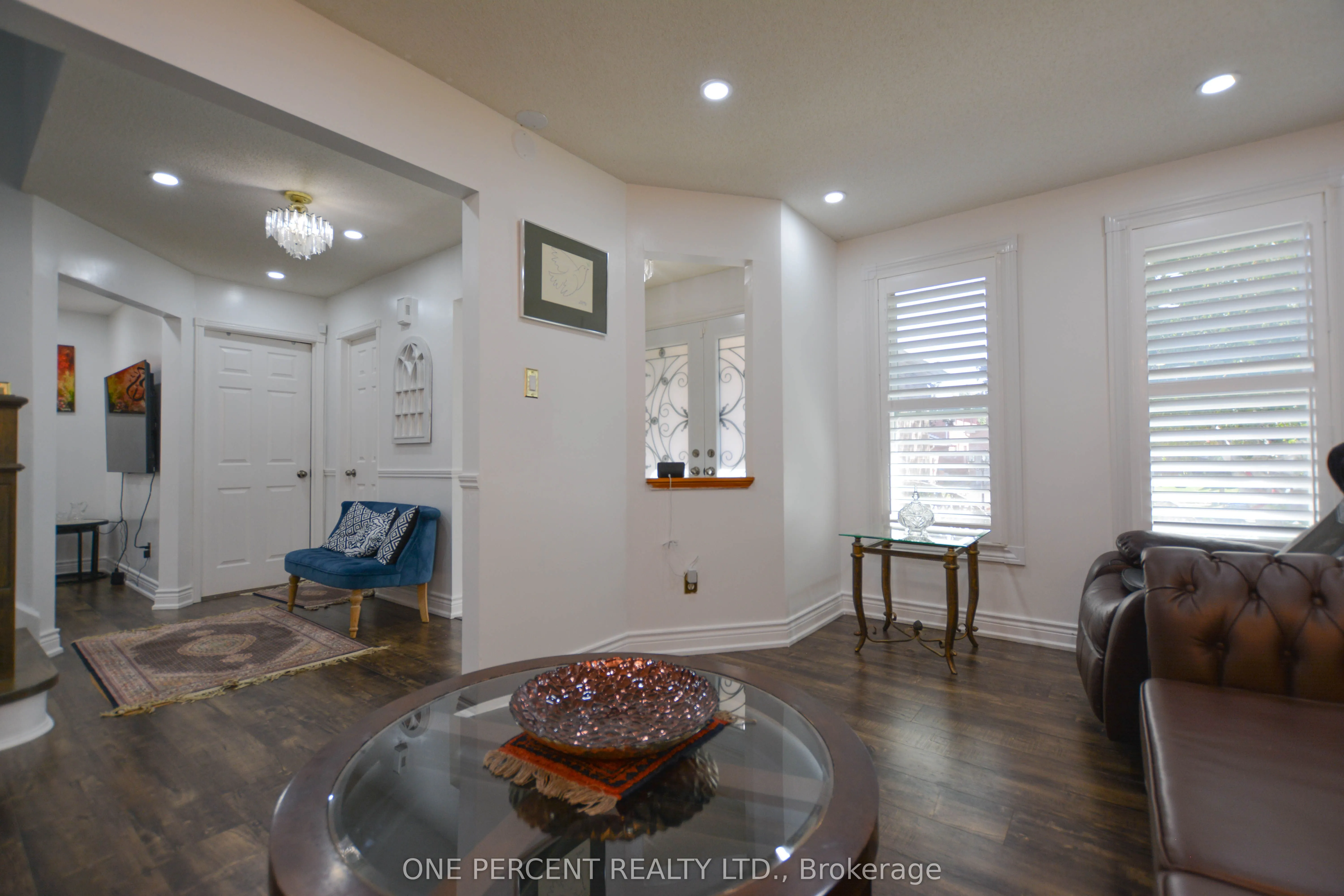 1778 Silverthorn Square