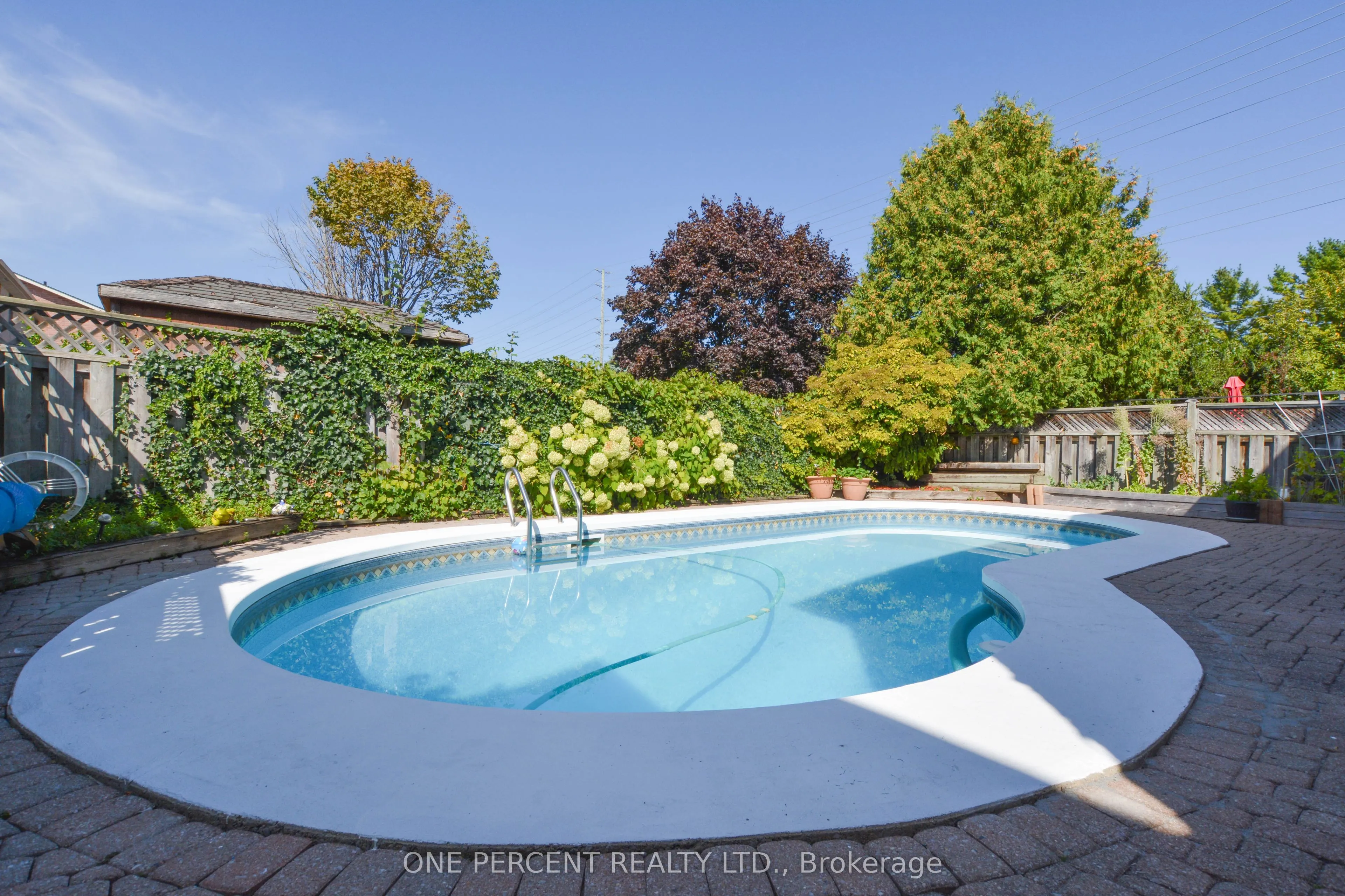 1778 Silverthorn Square