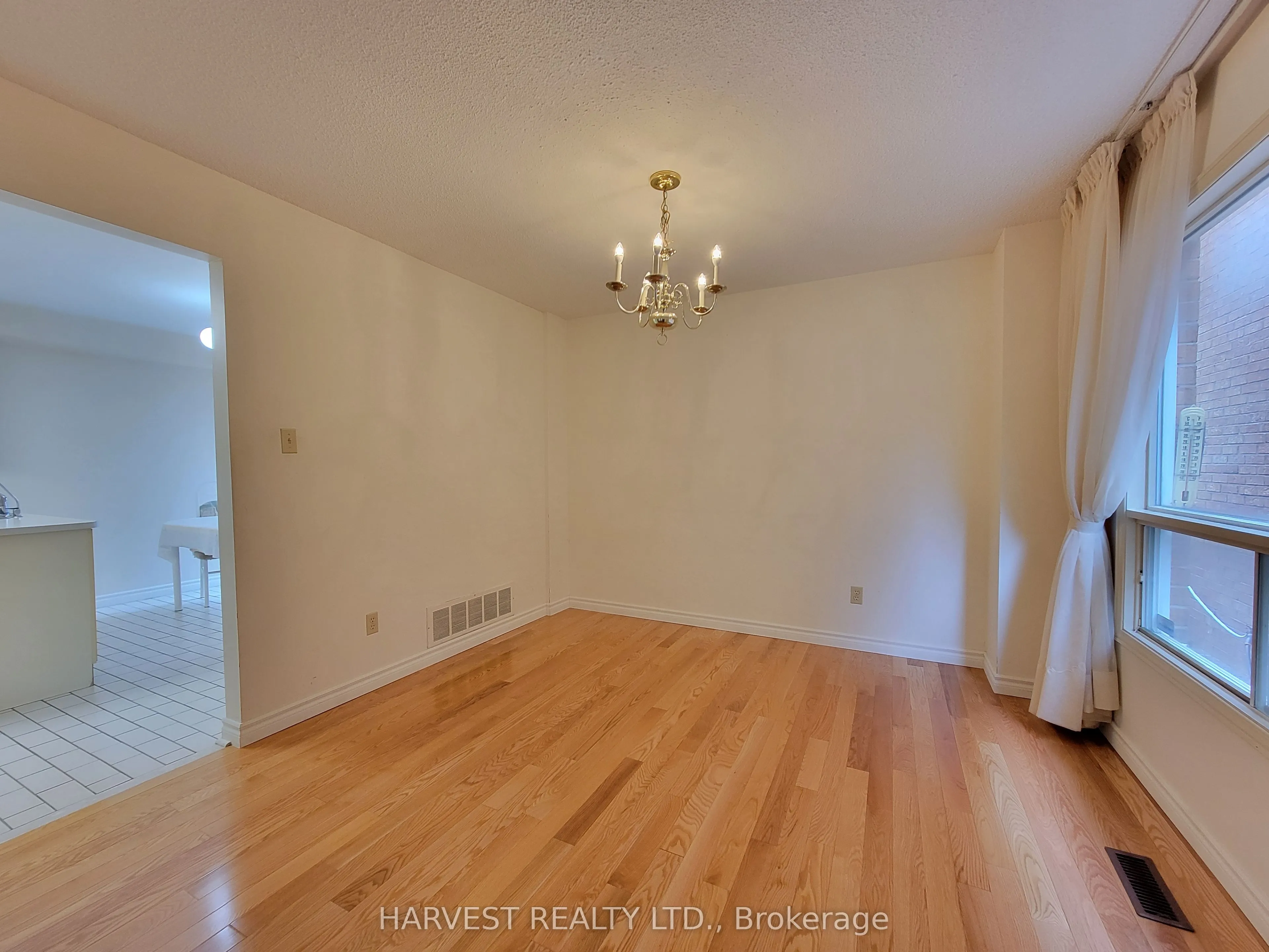 25 Nettlecreek Crescent