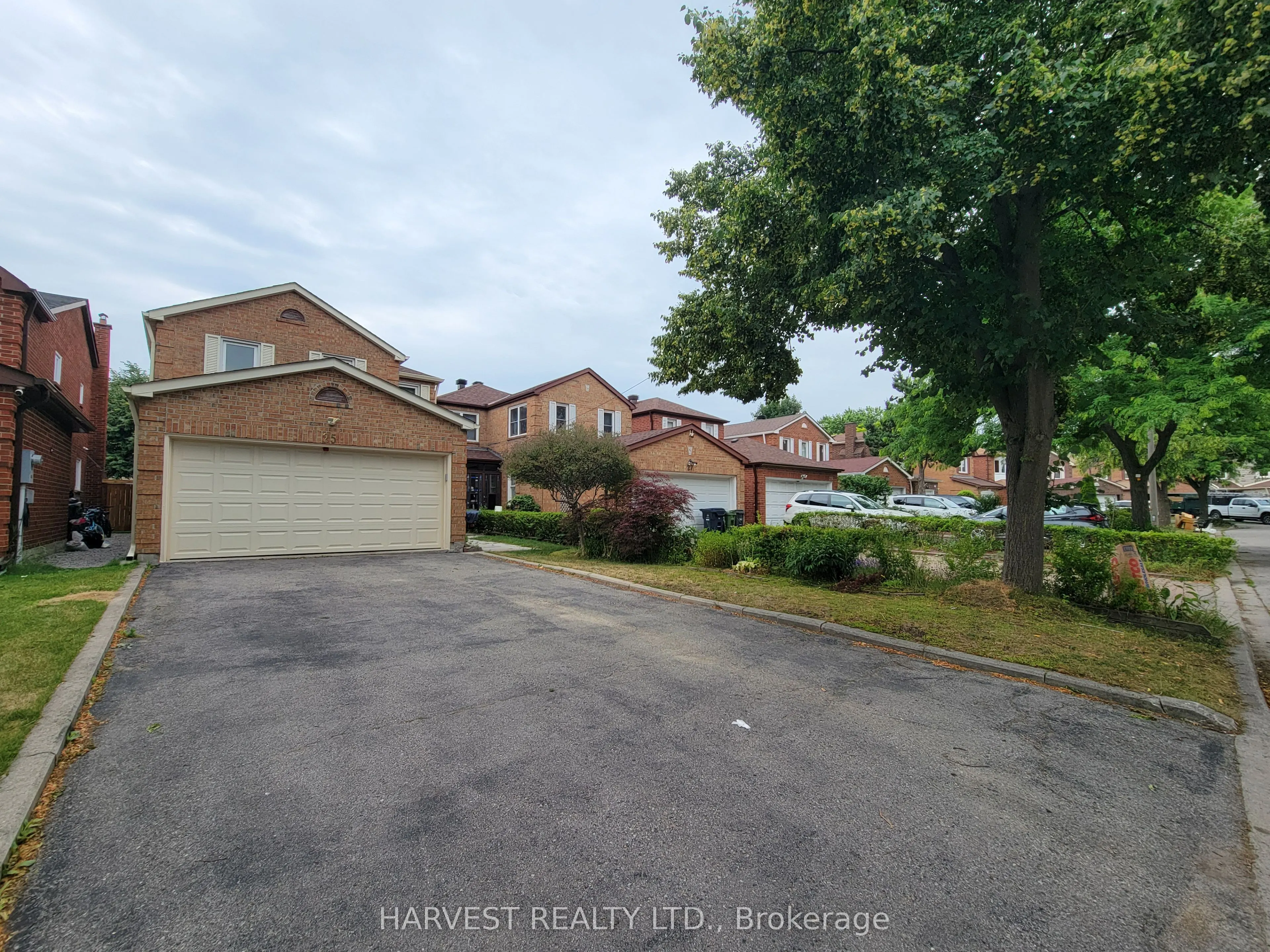 25 Nettlecreek Crescent