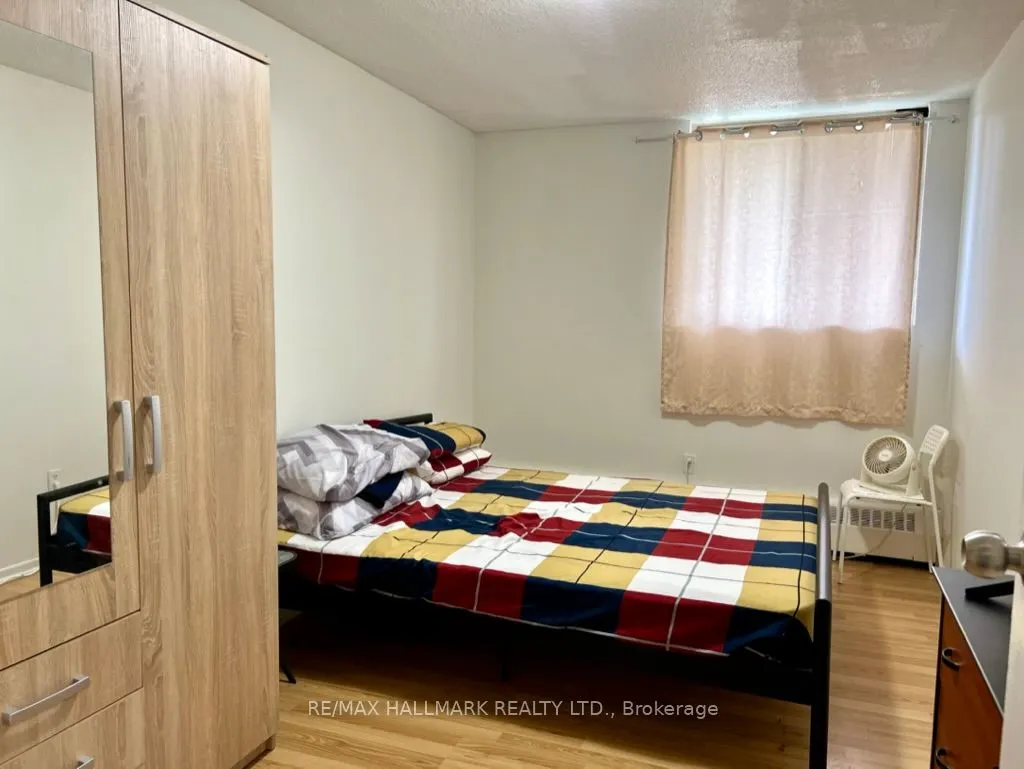 100 Dundalk Drive, #101