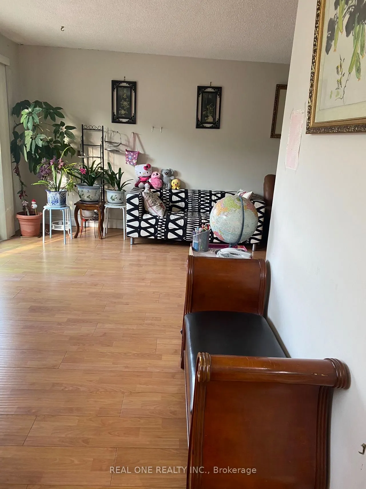 334 Chester Le Boulevard, #Main