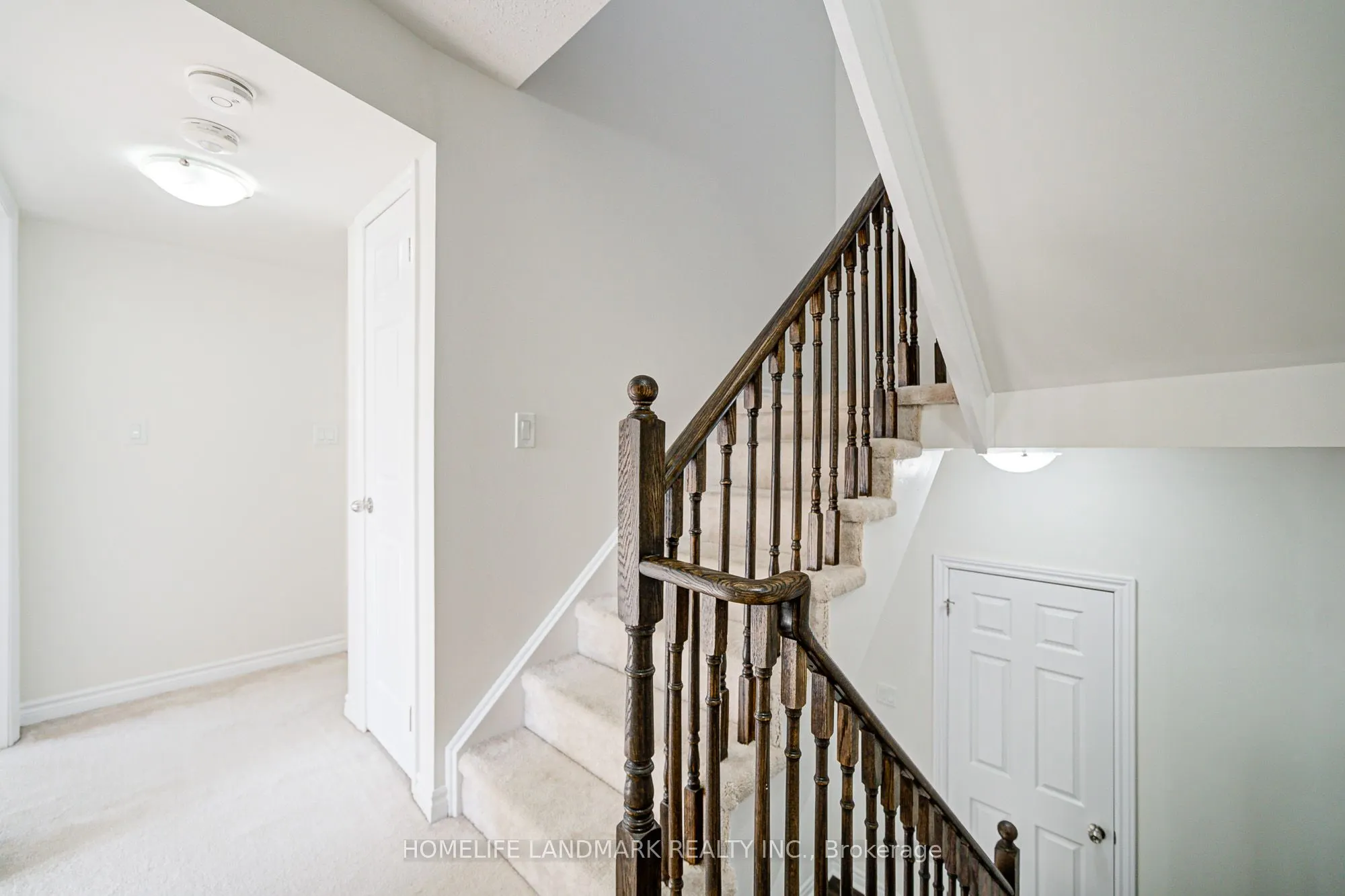9 Eaton Park Lane, #8