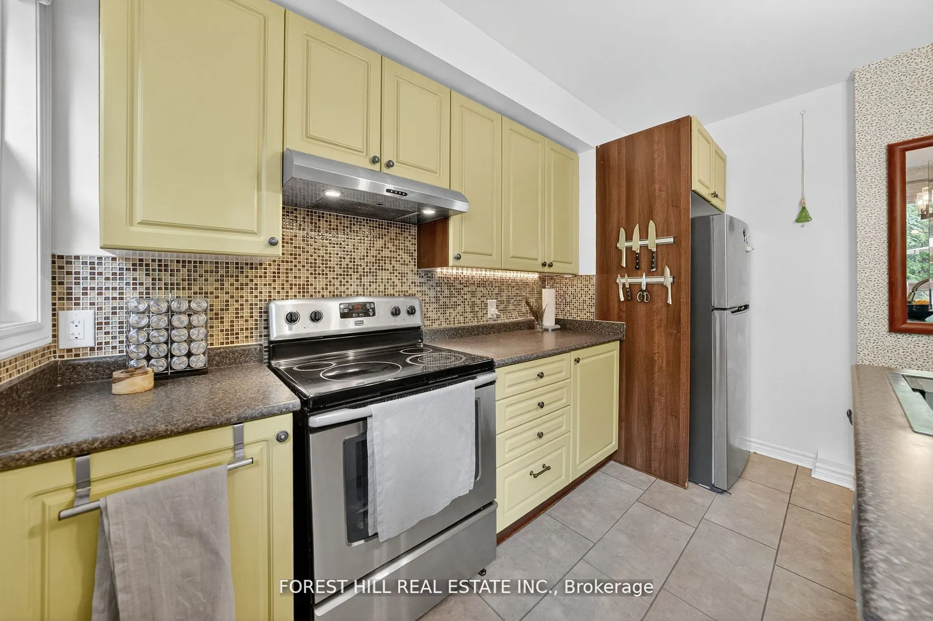 38 Scotia Avenue