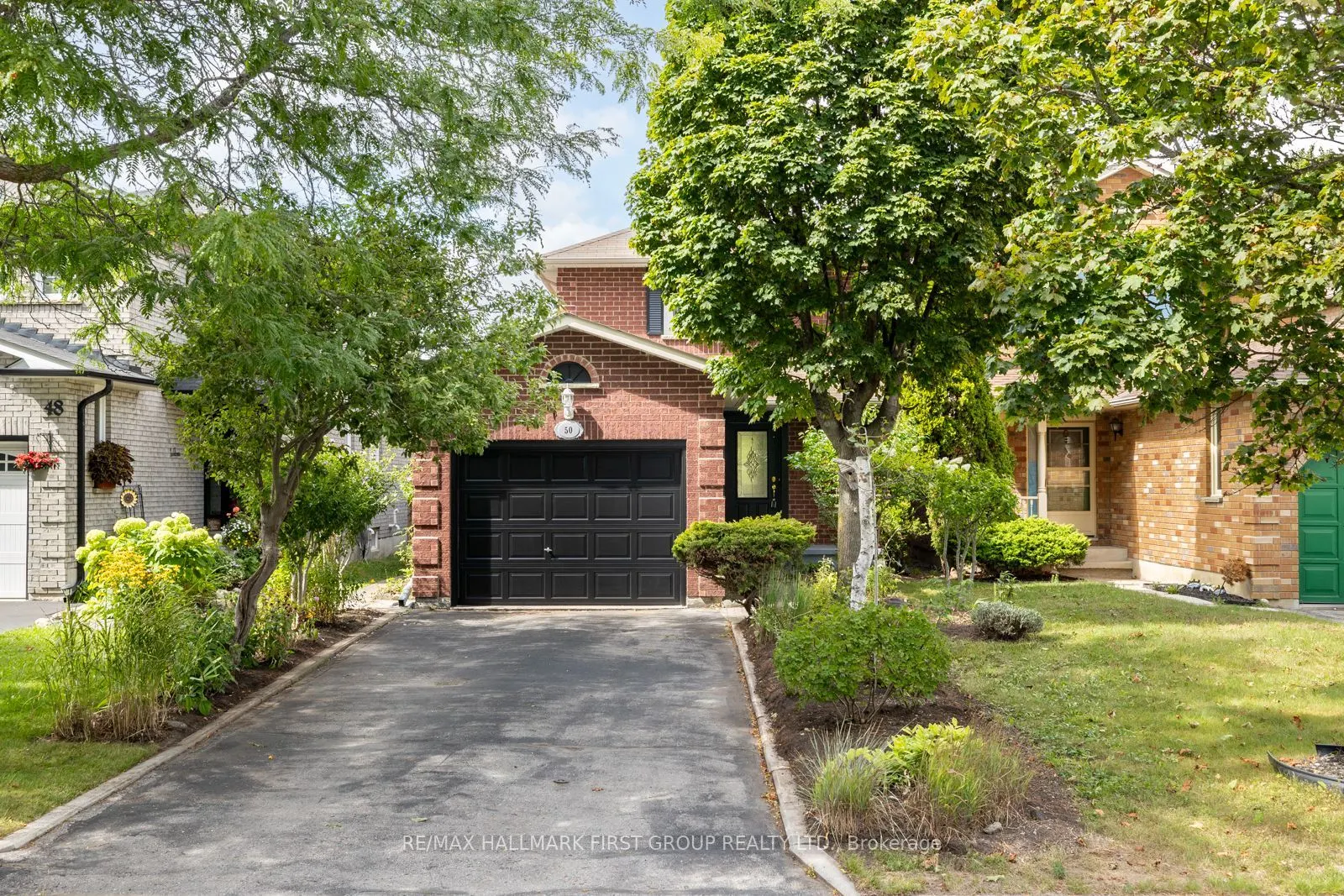 50 Stagemaster Crescent