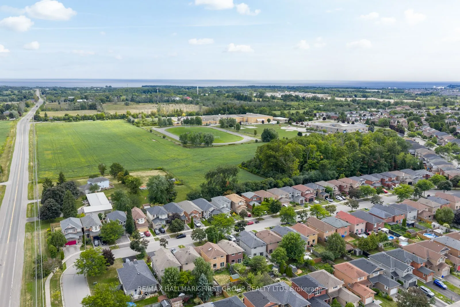 50 Stagemaster Crescent