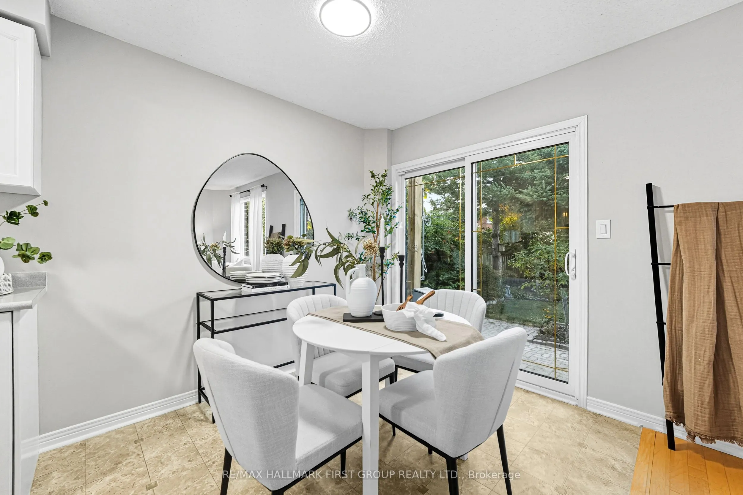 50 Stagemaster Crescent