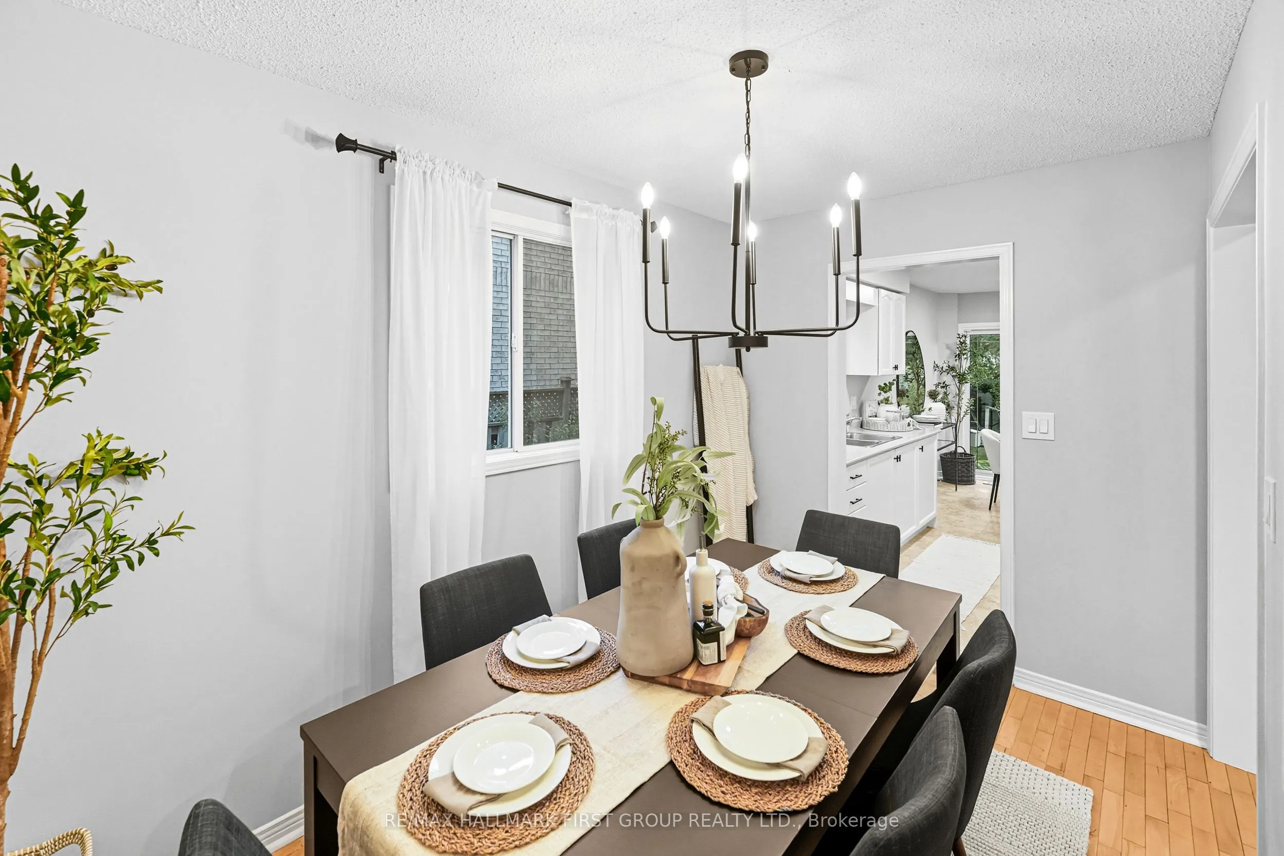 50 Stagemaster Crescent