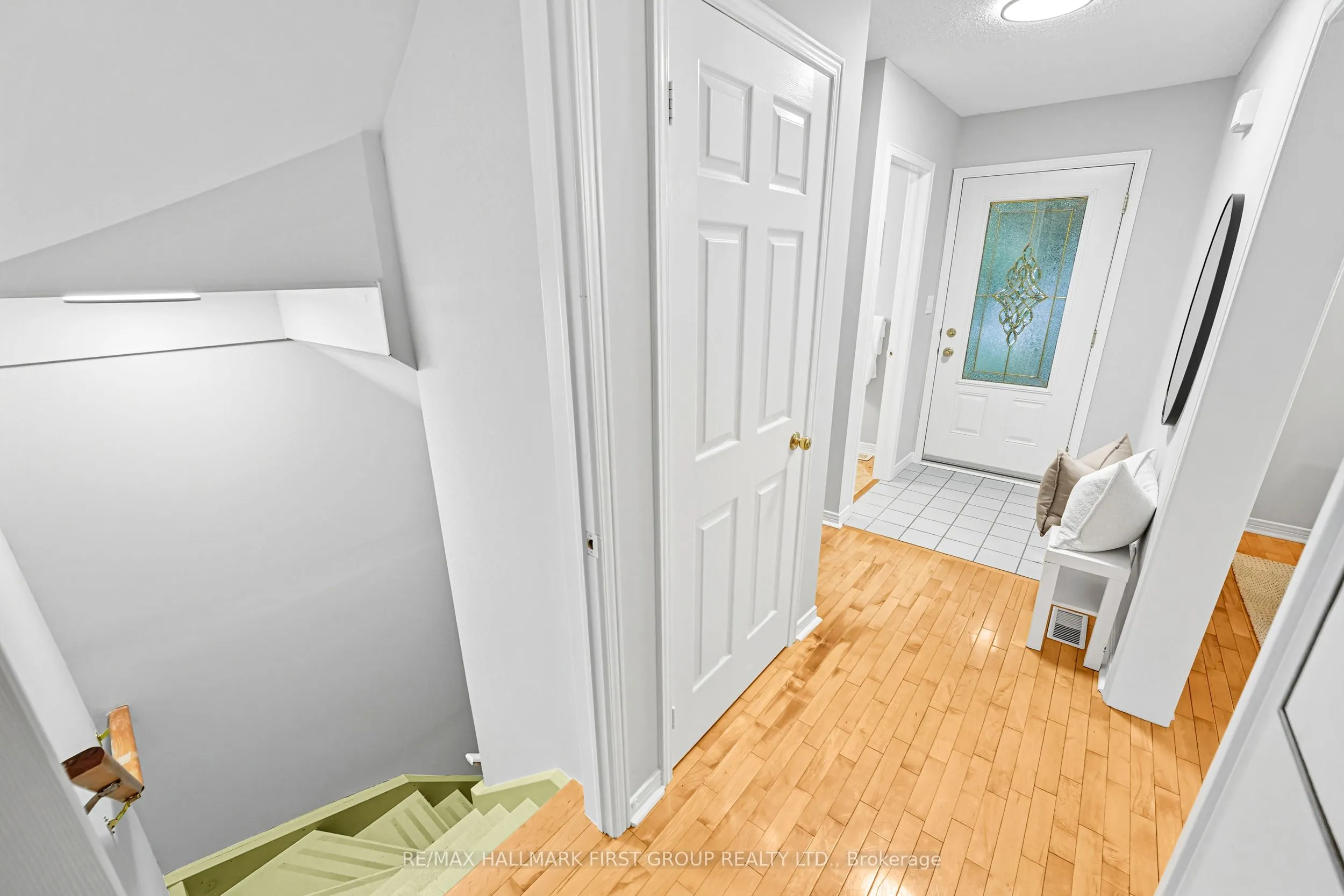 50 Stagemaster Crescent