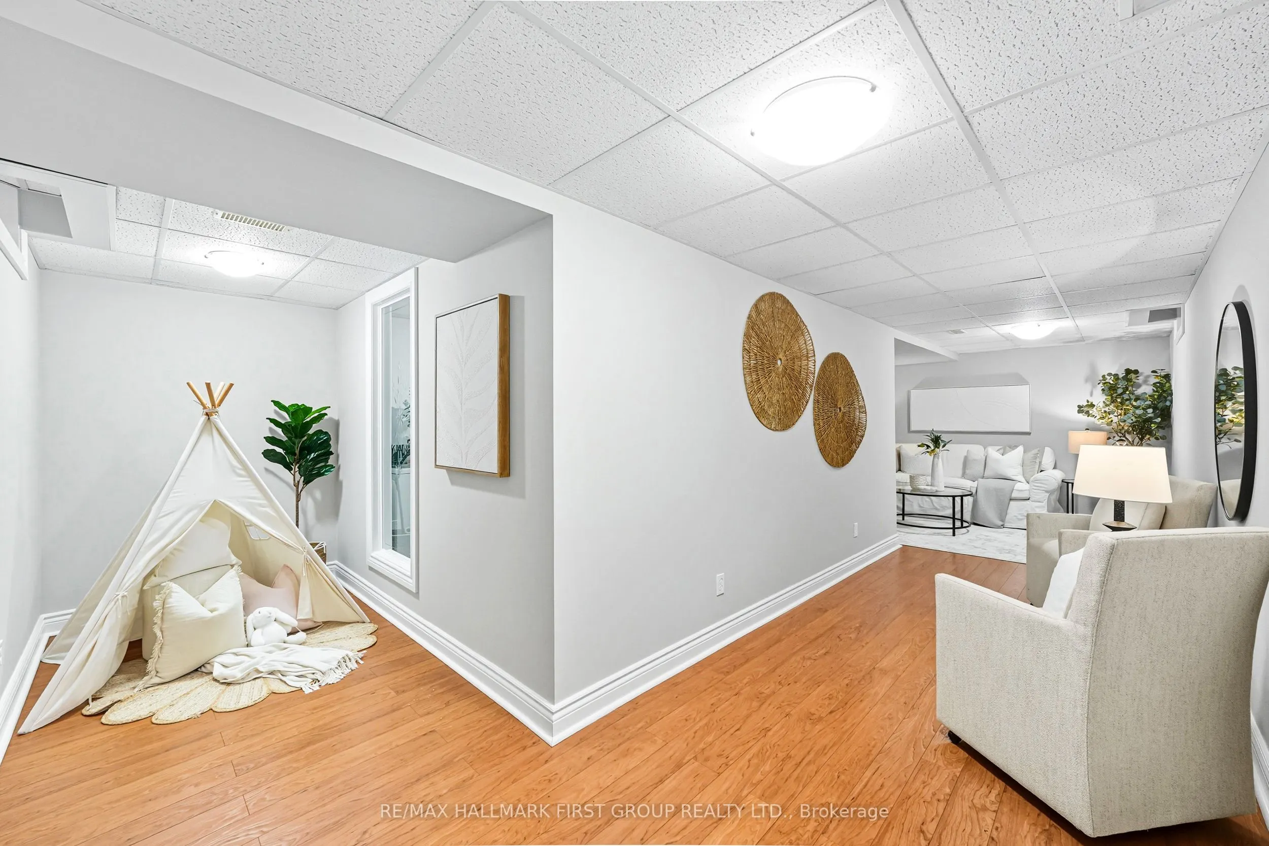 50 Stagemaster Crescent