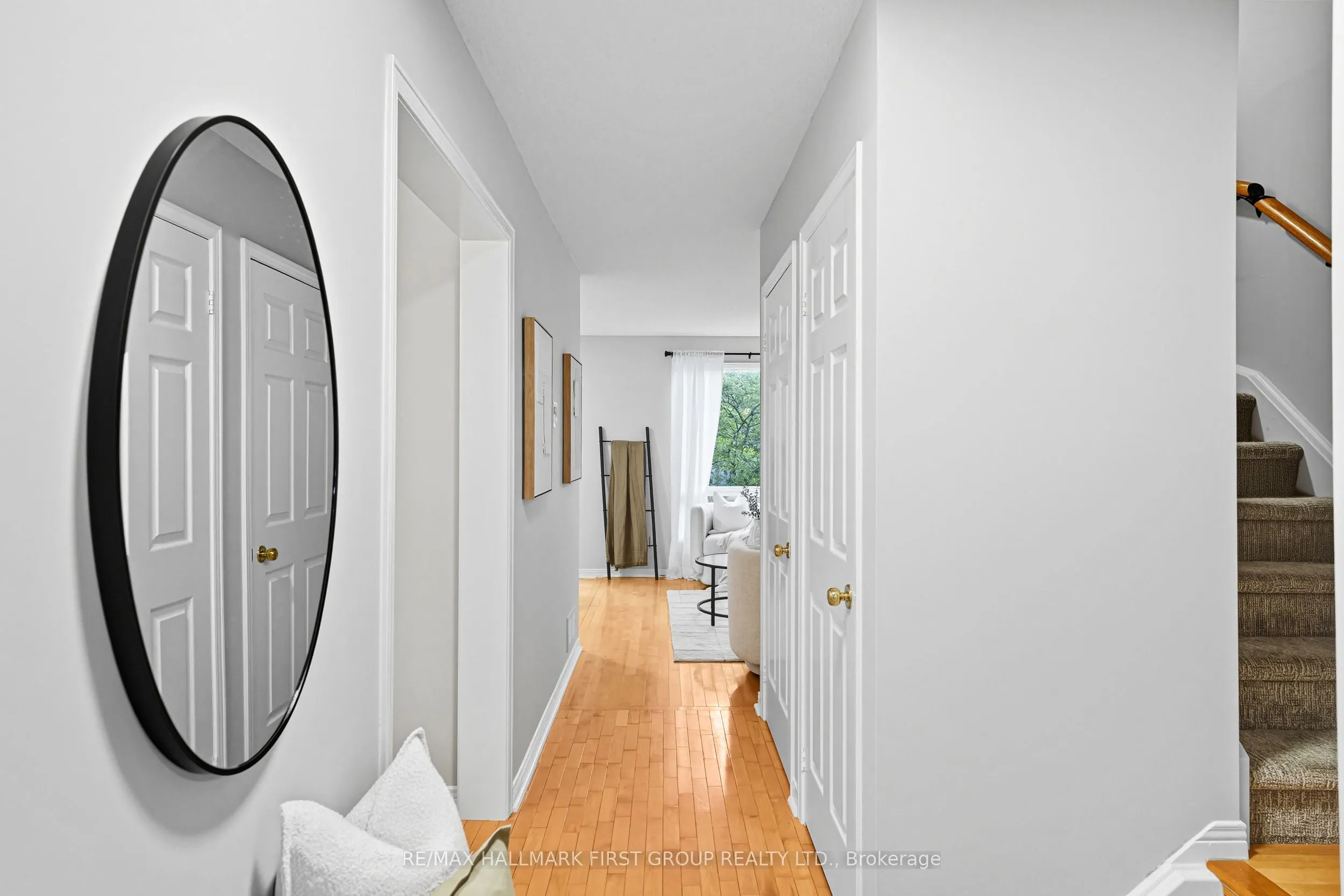 50 Stagemaster Crescent