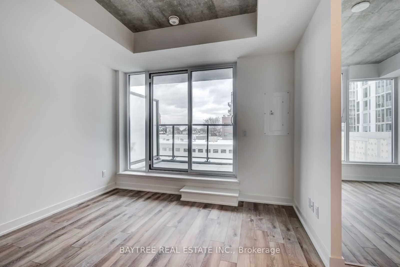 30 Baseball Place, #404