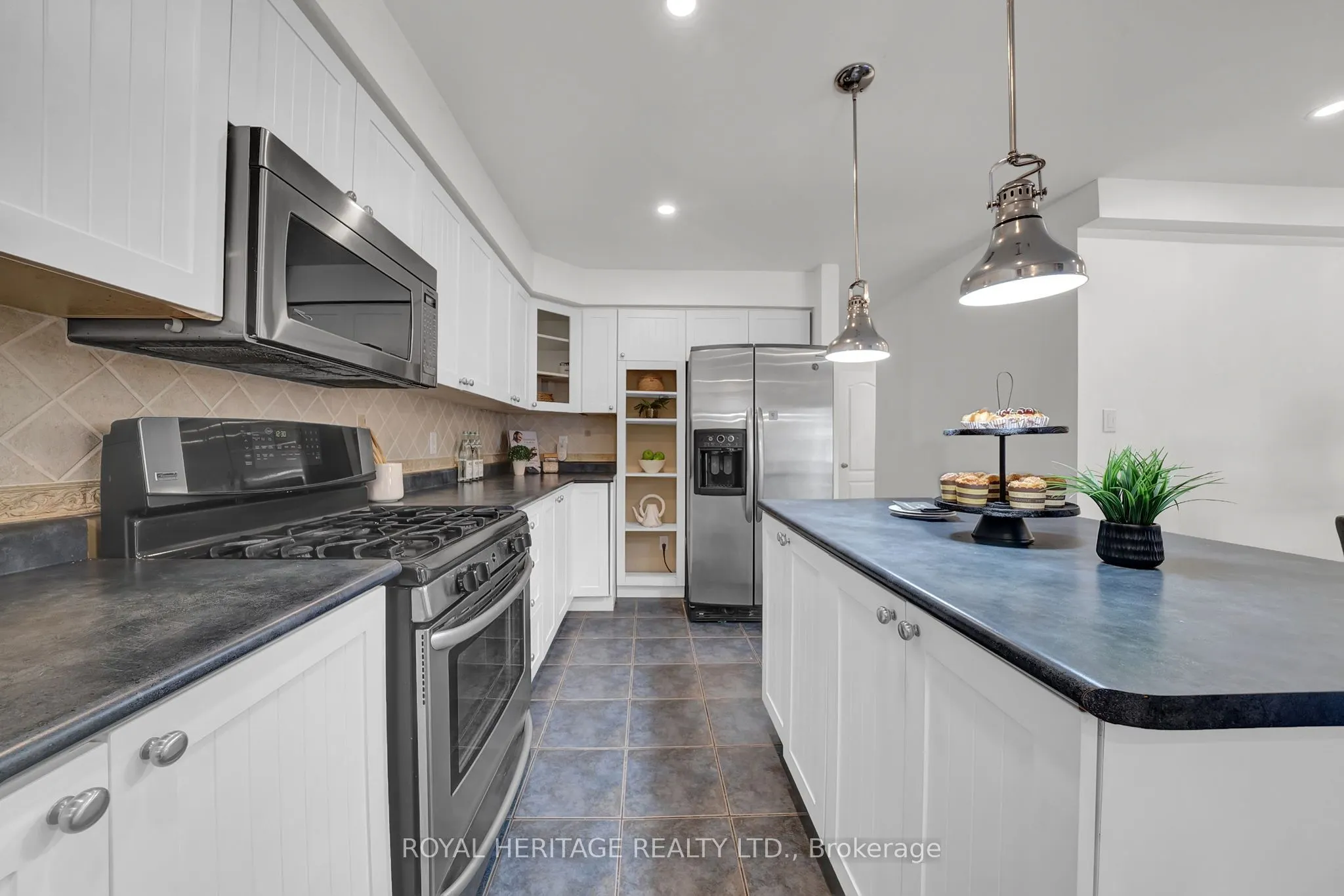 74 Stillwell Lane