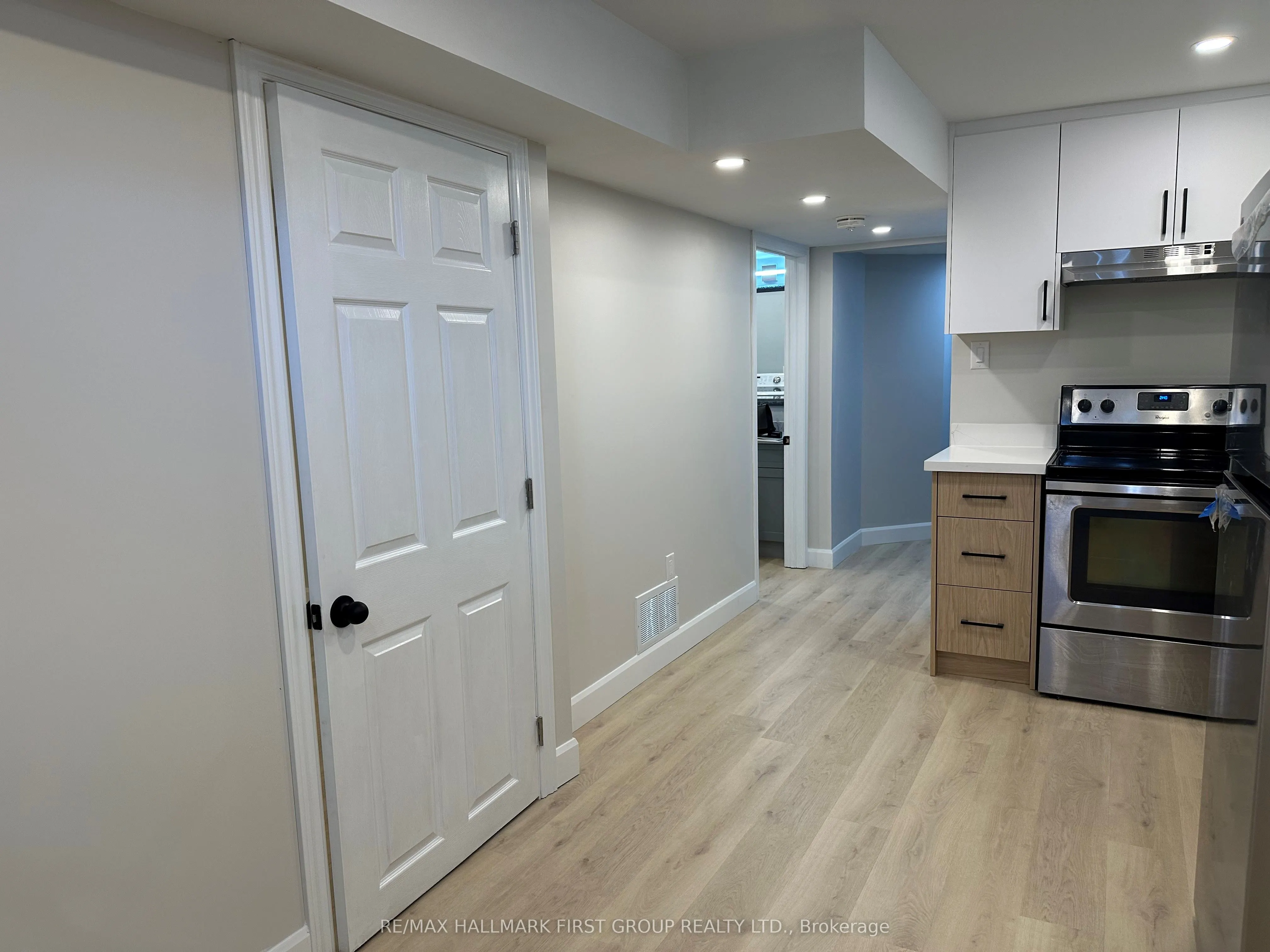 54 Longueuil Place, #BASEMENT