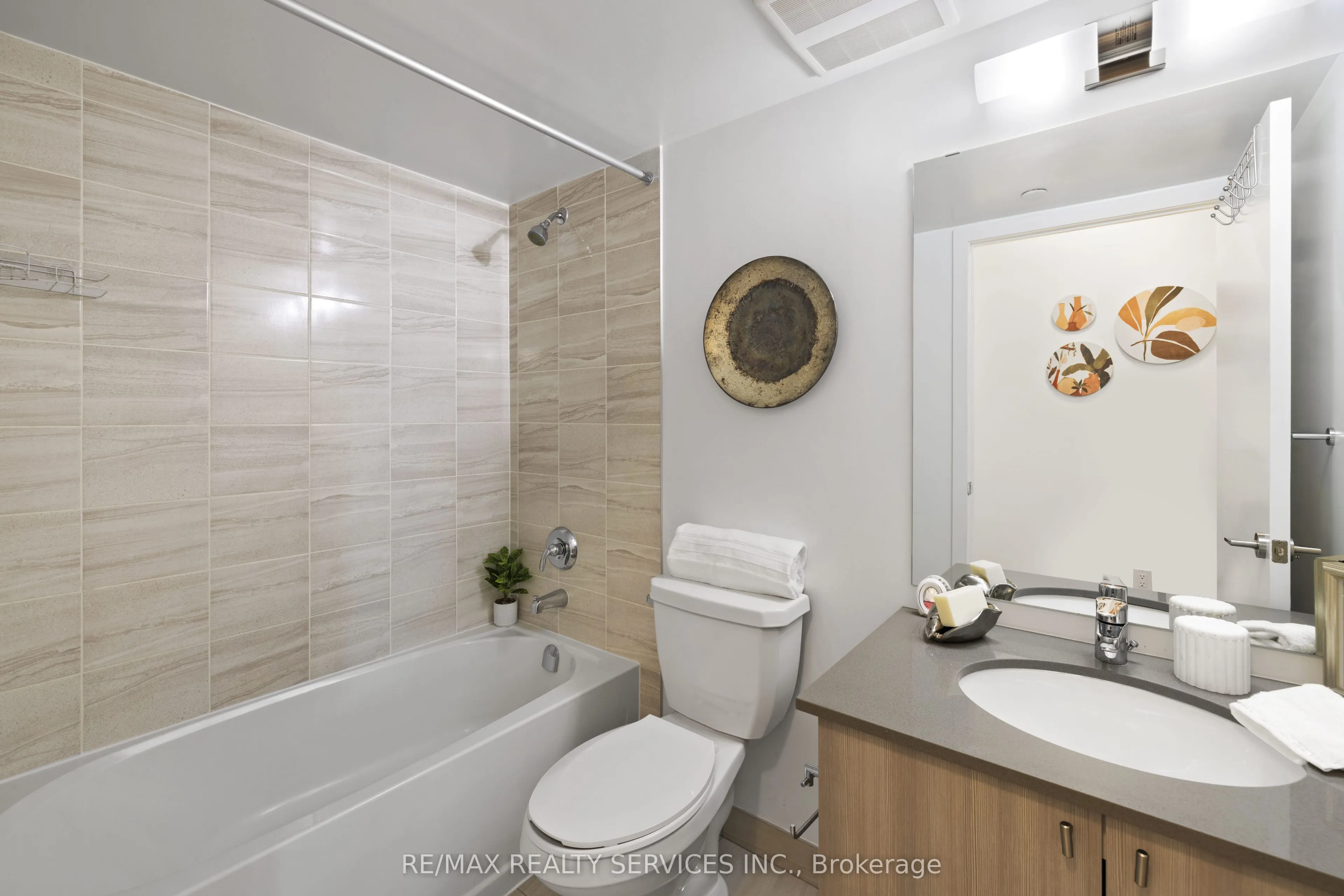 1455 Celebration Drive, #1406
