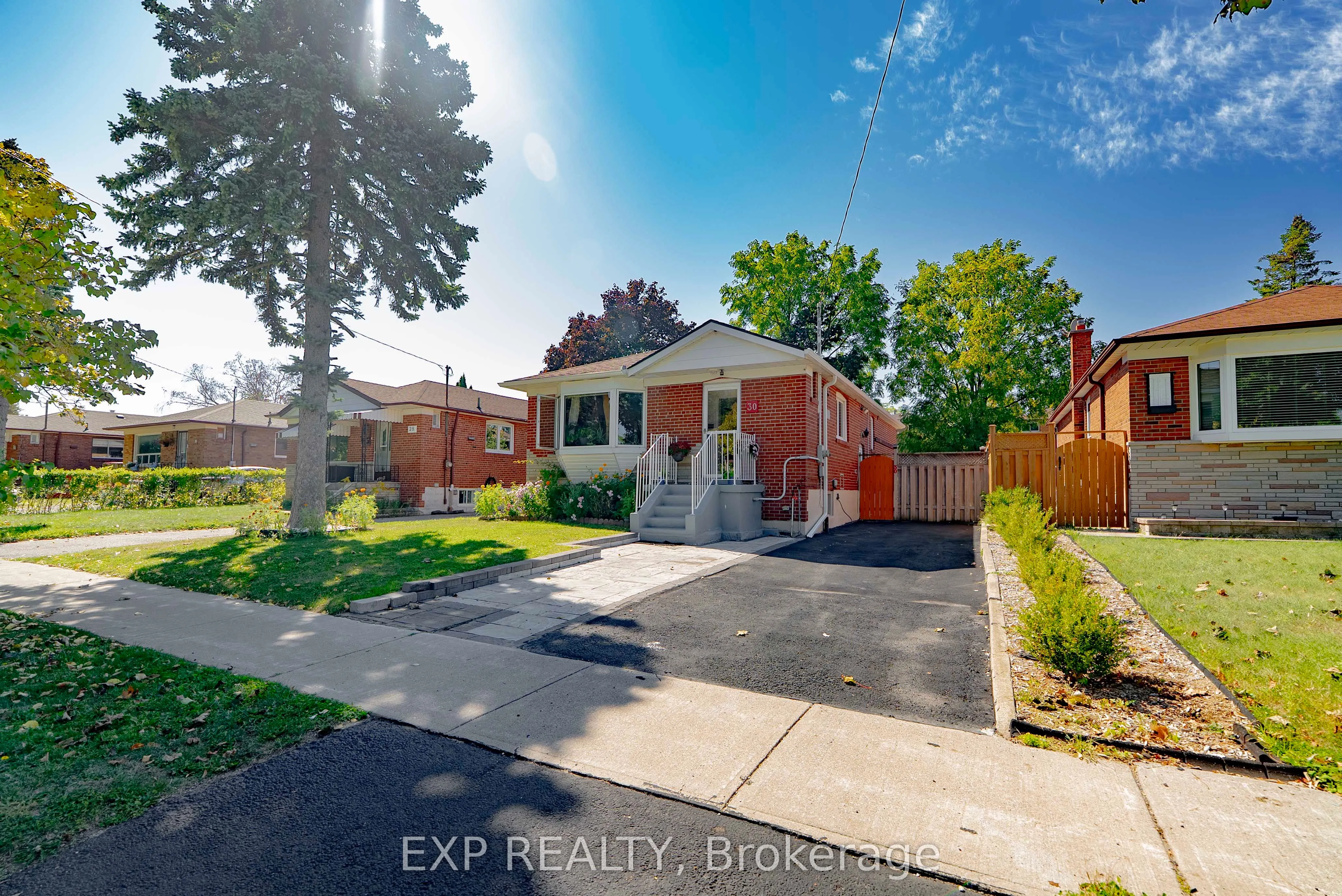 30 Ronway Crescent