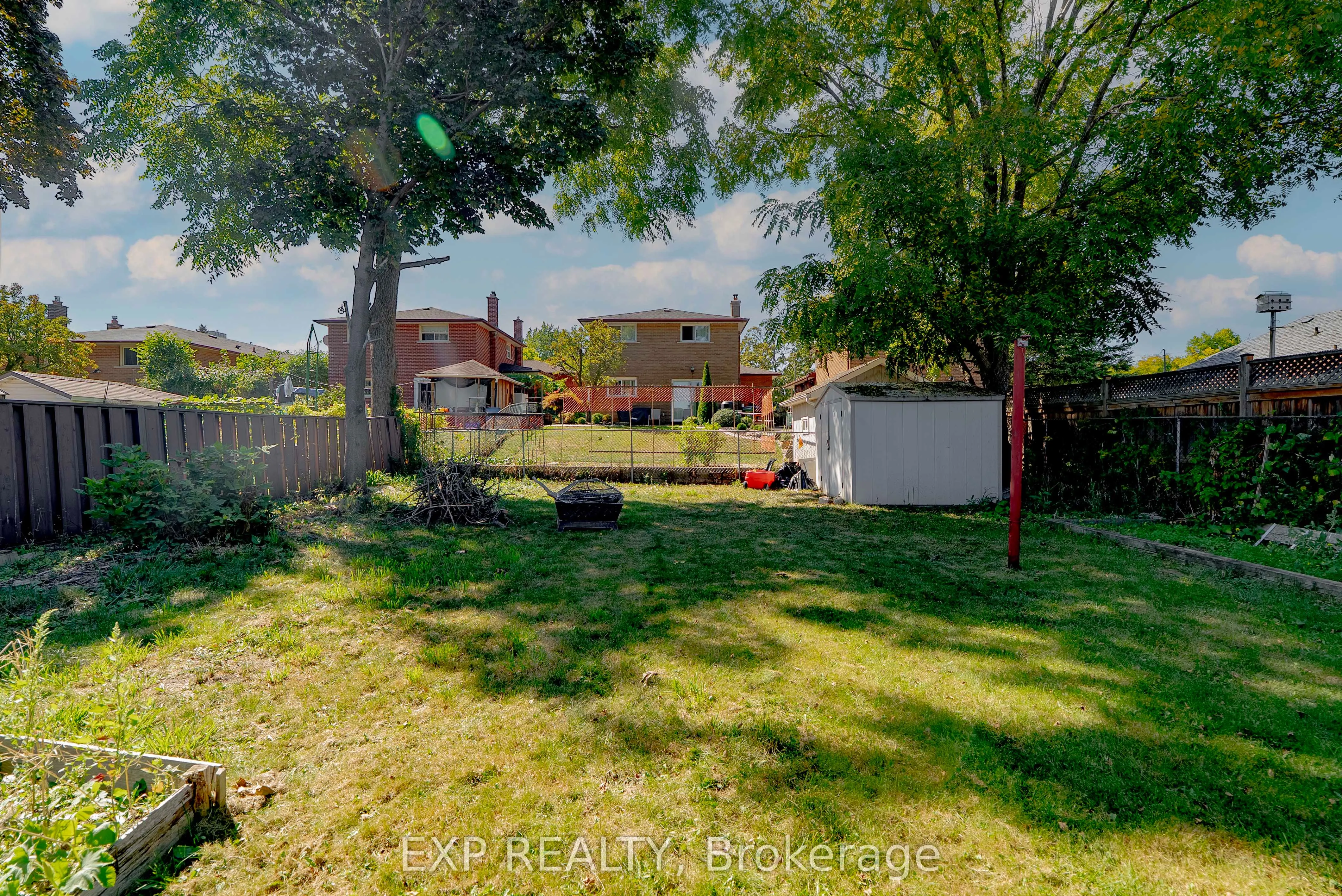 30 Ronway Crescent
