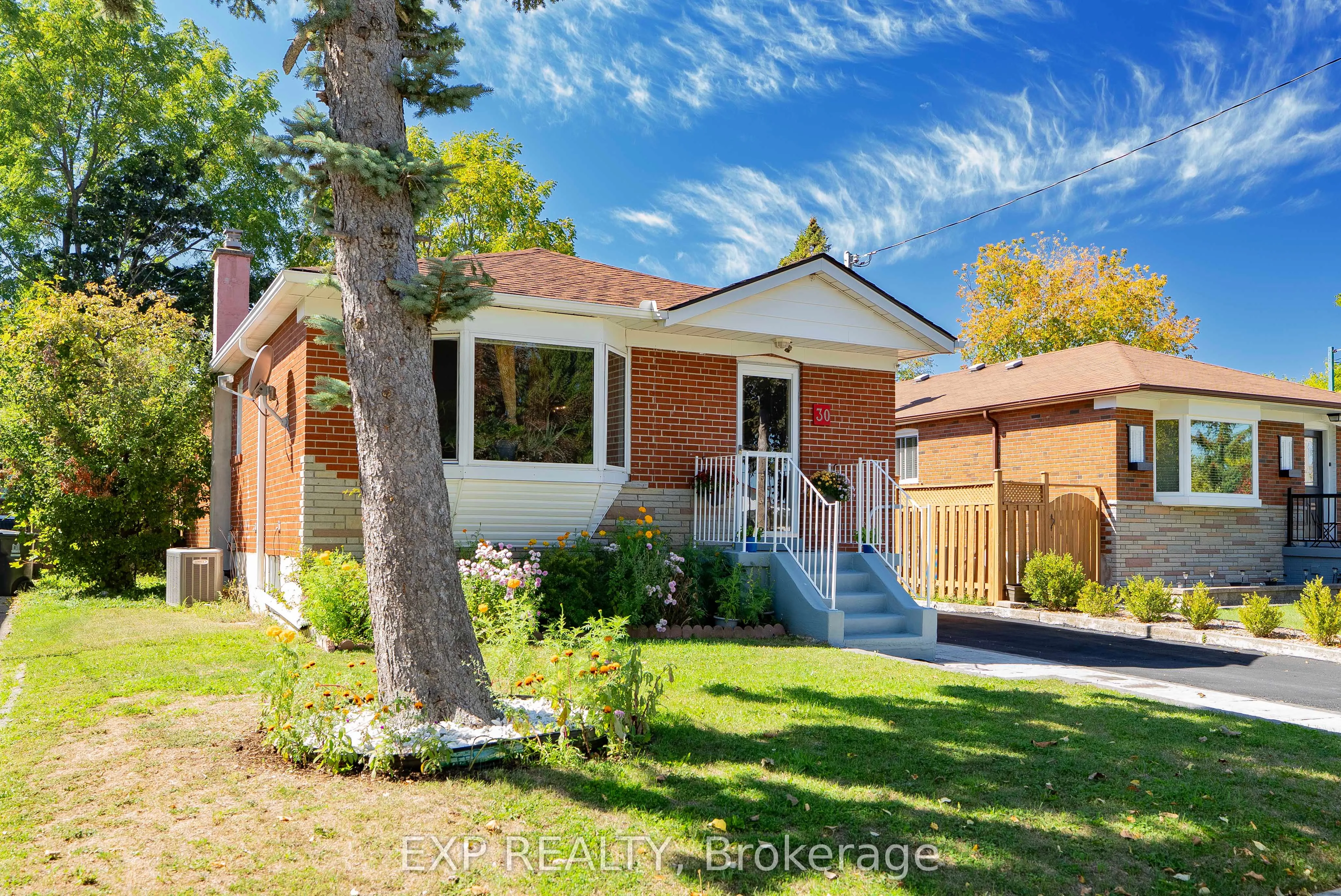 30 Ronway Crescent